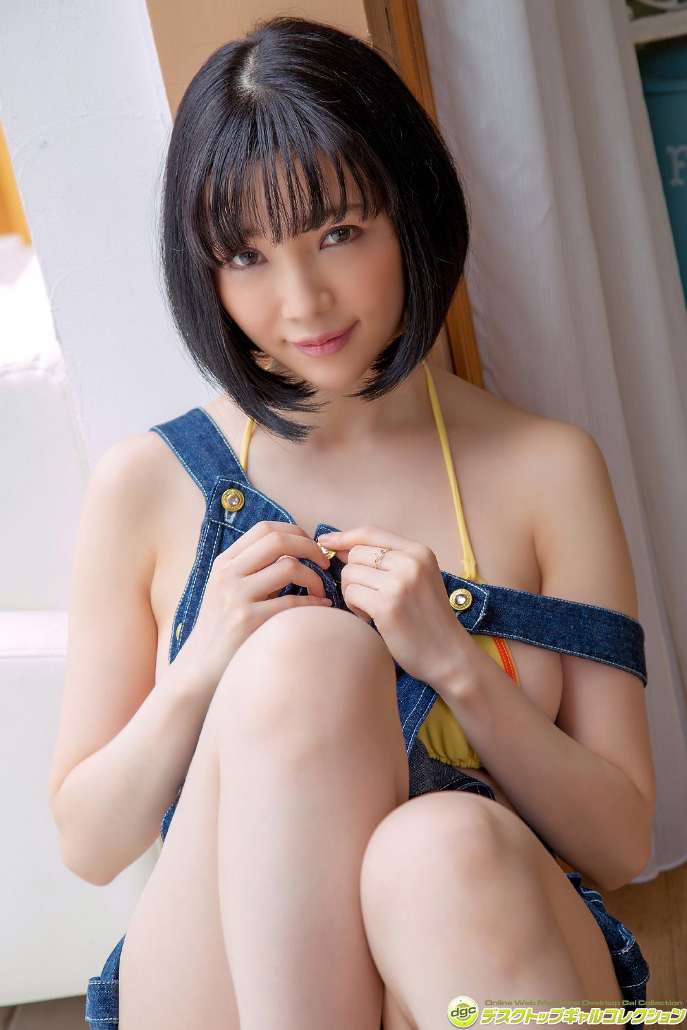 森下悠里《グラマラスで妖艶な雰囲気を醸すお姉さま！》写真集 [DGC] NO.1323