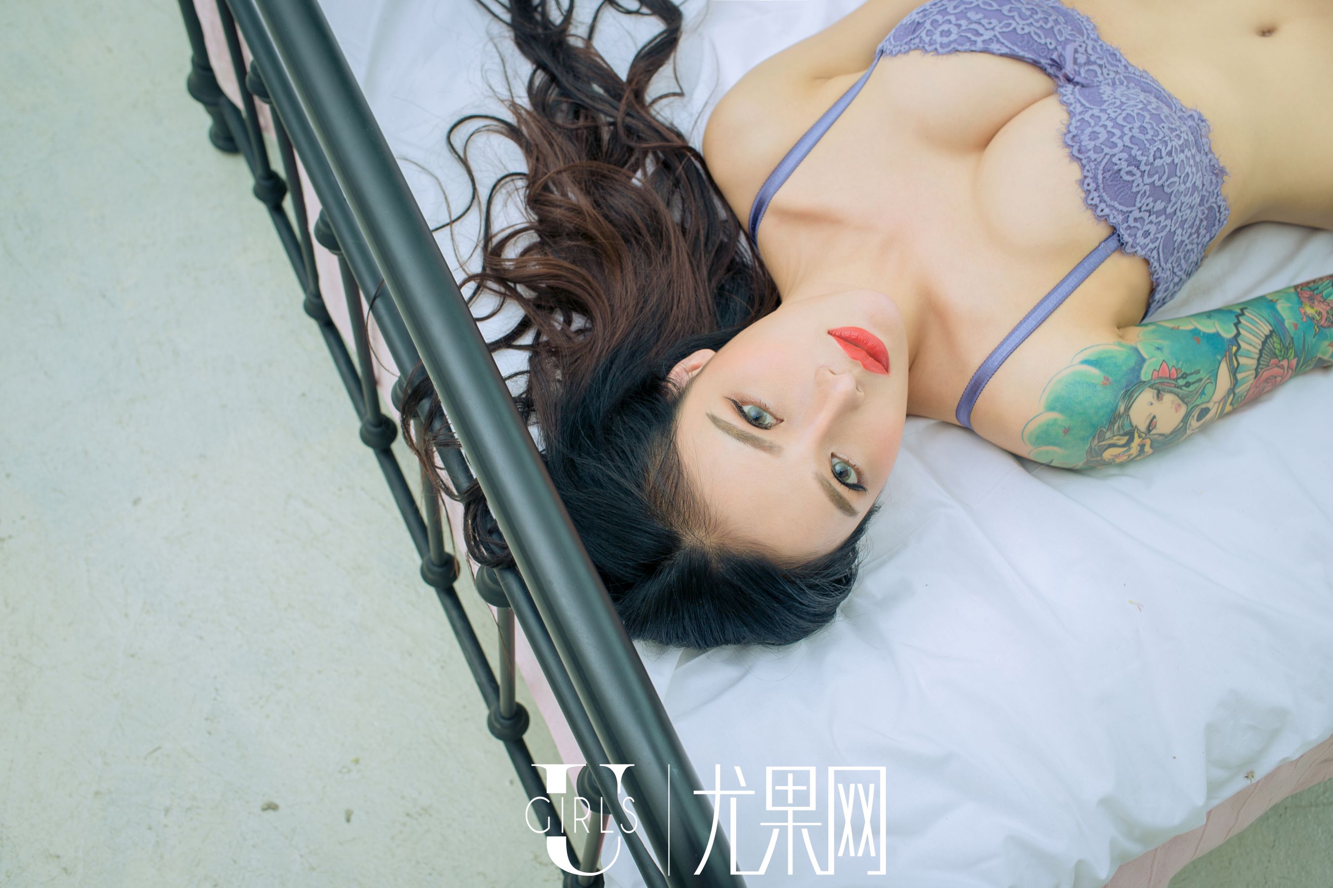 [尤果网Ugirls] U210 雯雯《可妖可媚 可纯可怜》写真集