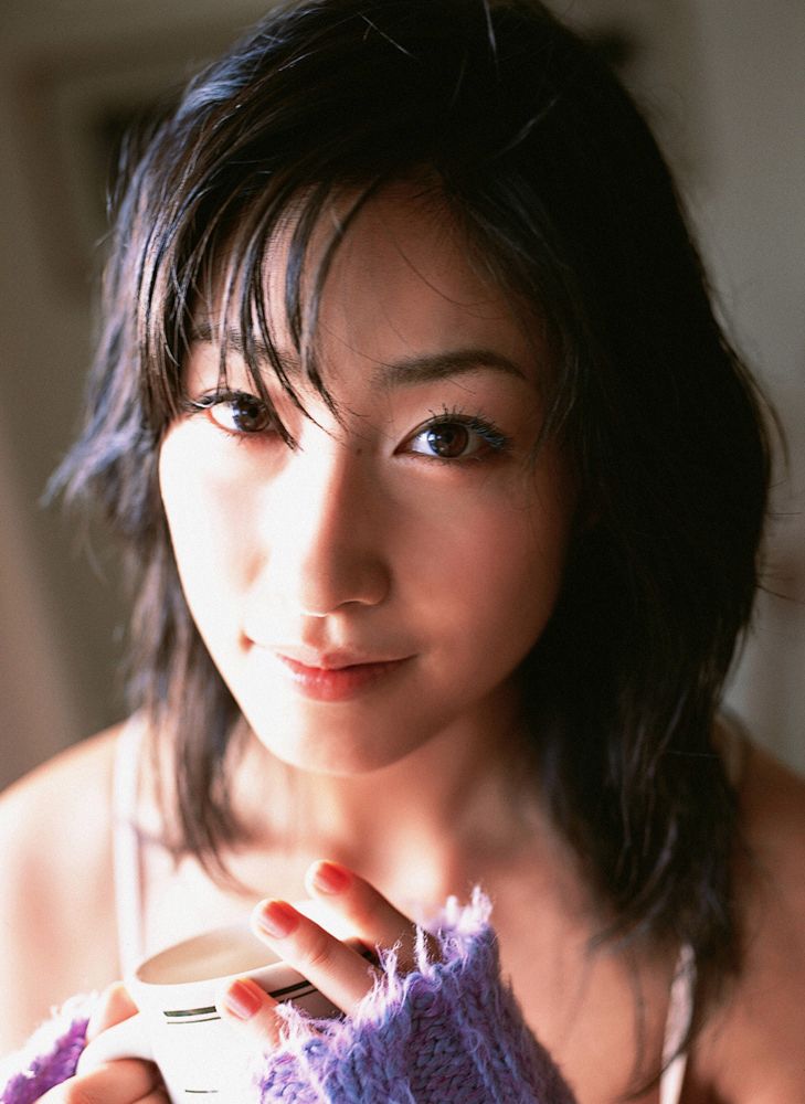 佐藤寛子《Alternative Girl》写真集 [YS Web] Vol.145