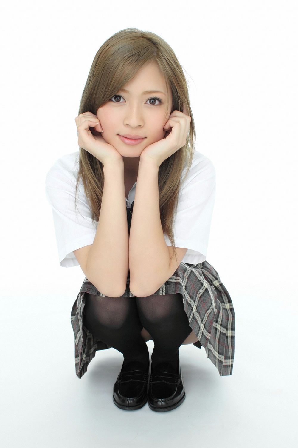 Yuuri Shiina 椎名遊莉《17歳のCool Beauty入学》写真集 [YS Web] Vol.4005