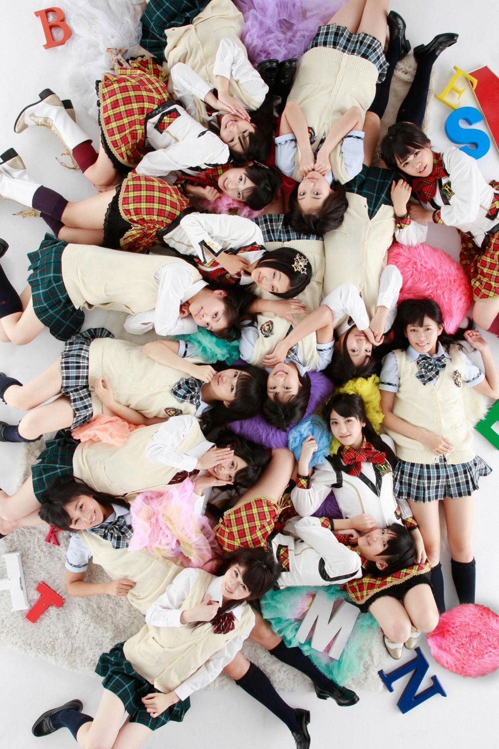 SKE48/NMB48/HKT48《GO!GO!48旋風.超選15GIRLS》 写真集 [YS Web] Vol.517 70