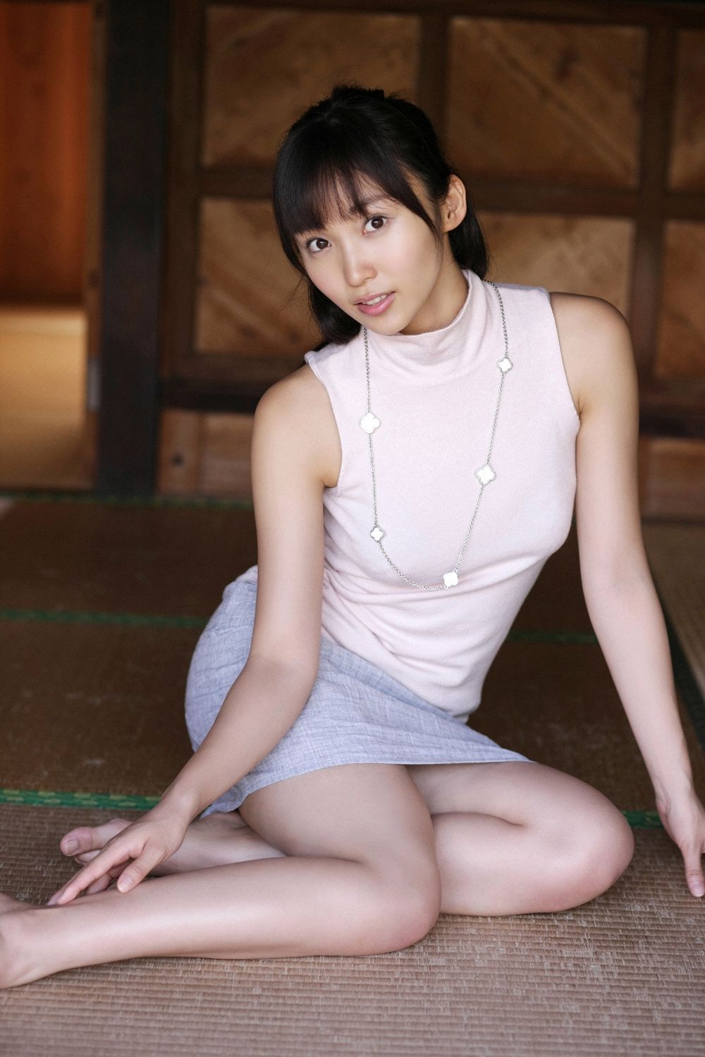 吉木りさ/吉木梨纱《ダラビァ絕對ヒロイン降臨!!》写真集 [YS Web] Vol.52726