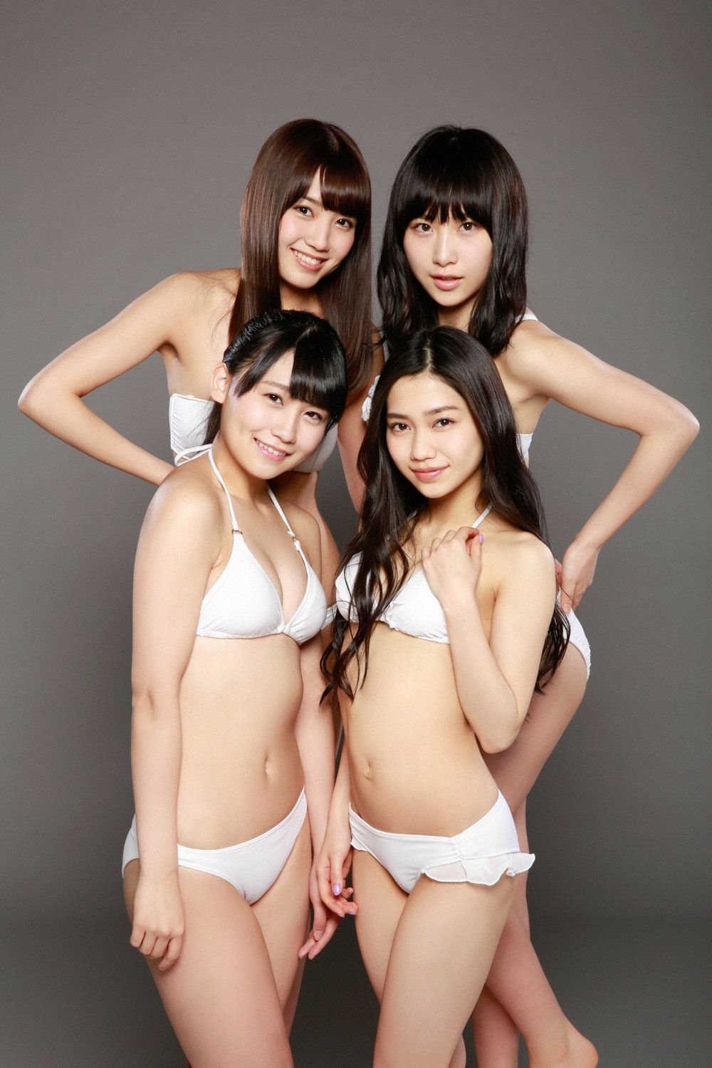 AKB48成员(小嶋真子、加藤玲奈、田野優花、高橋朱里)《18歳のAKB48》写真集 [YS Web] Vol.65733