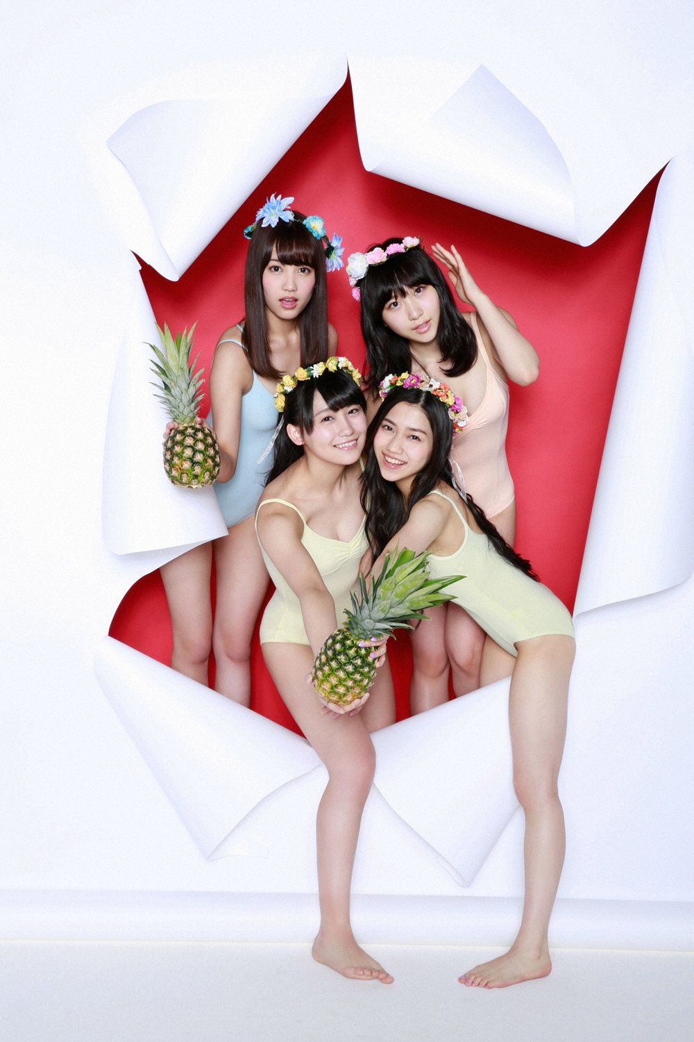AKB48成员(小嶋真子、加藤玲奈、田野優花、高橋朱里)《18歳のAKB48》写真集 [YS Web] Vol.65739