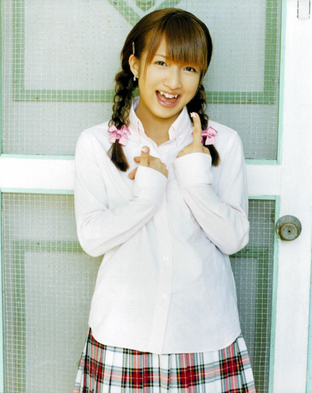 加护亚依、辻希美 [Hello! Project Digital Books] Vol.10 写真集61