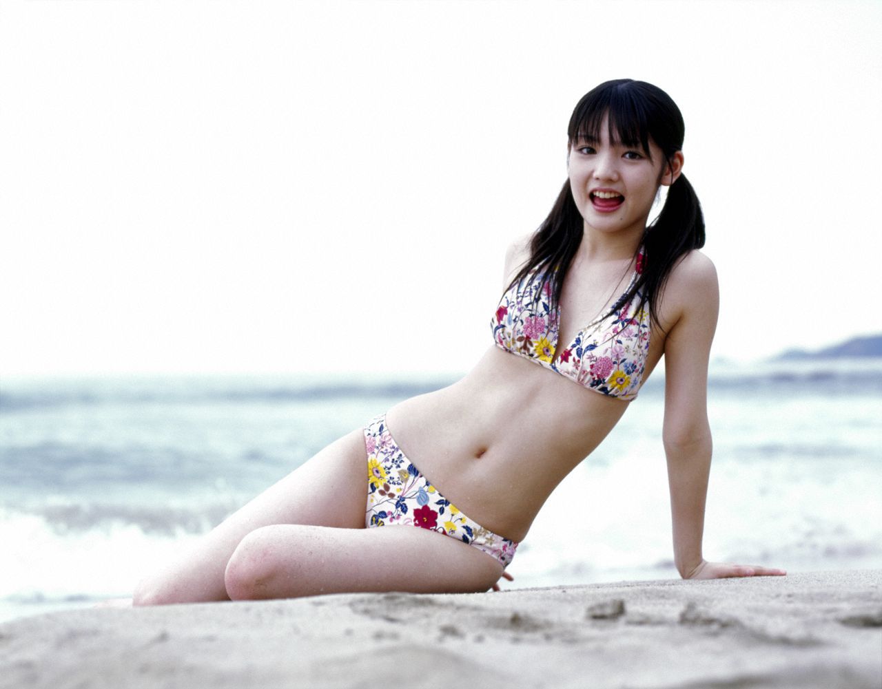 石川梨華、道重さゆみ [Hello! Project Digital Books] Vol.21 写真集46