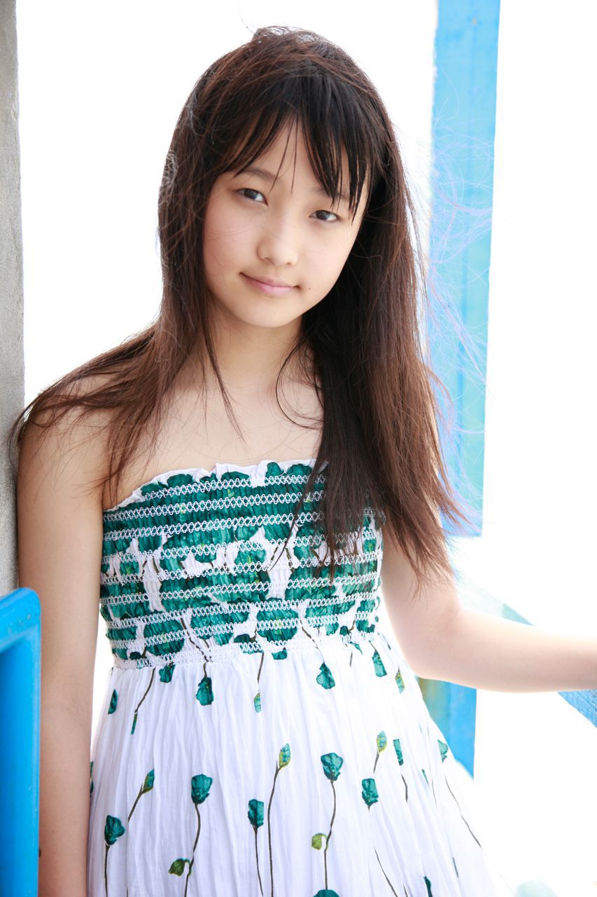 Riho Sayashi 鞘師里保 [Hello! Project Digital Books] Vol.93 写真集74