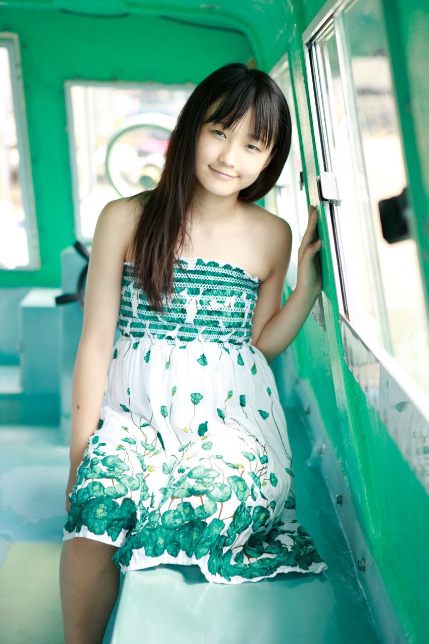 Riho Sayashi 鞘師里保 [Hello! Project Digital Books] Vol.93 写真集79