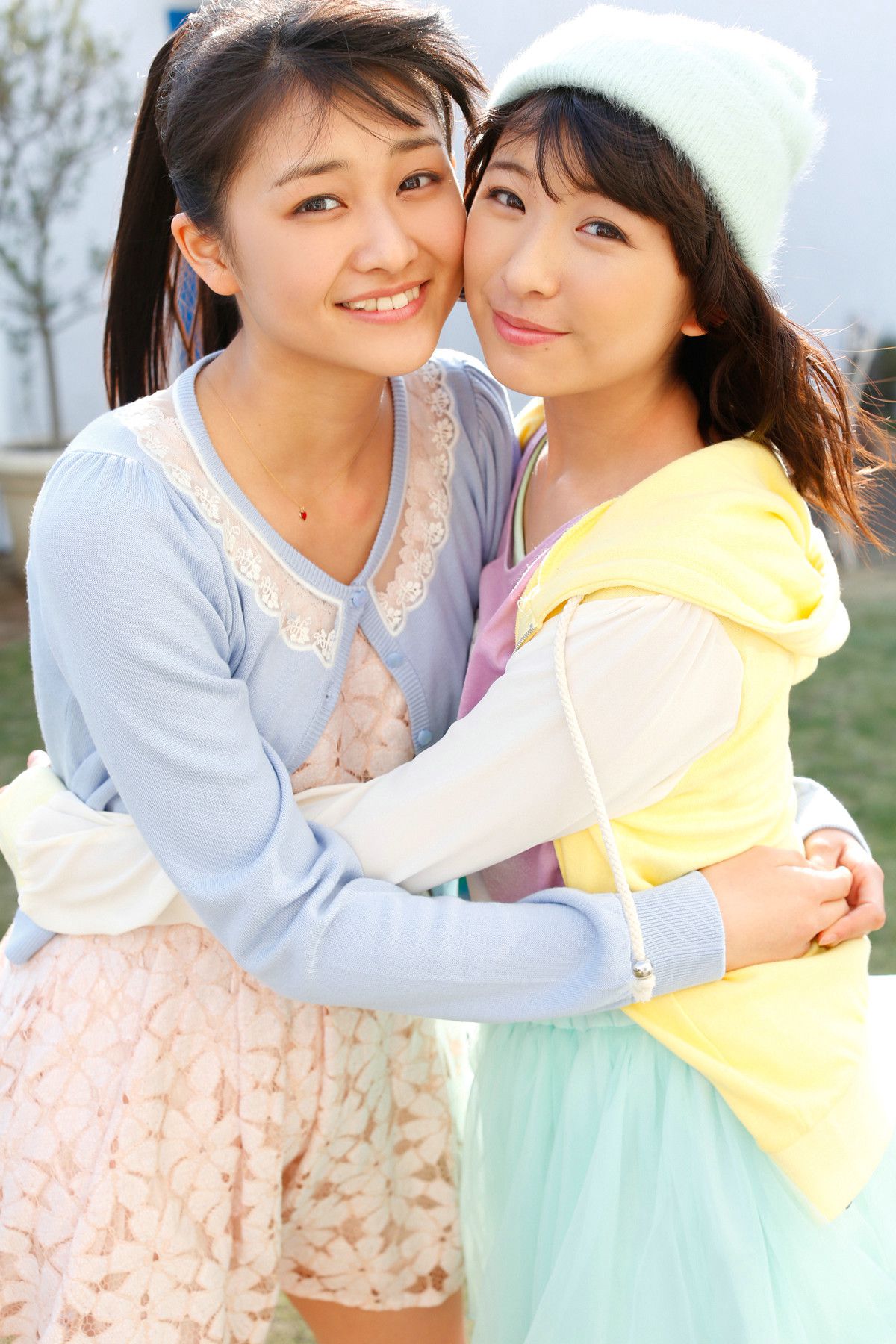 Ayaka Wada 和田彩花 、 Kanon Fukuda 福田花音 [Hello! Project Digital Books] Vol.111 写真集65