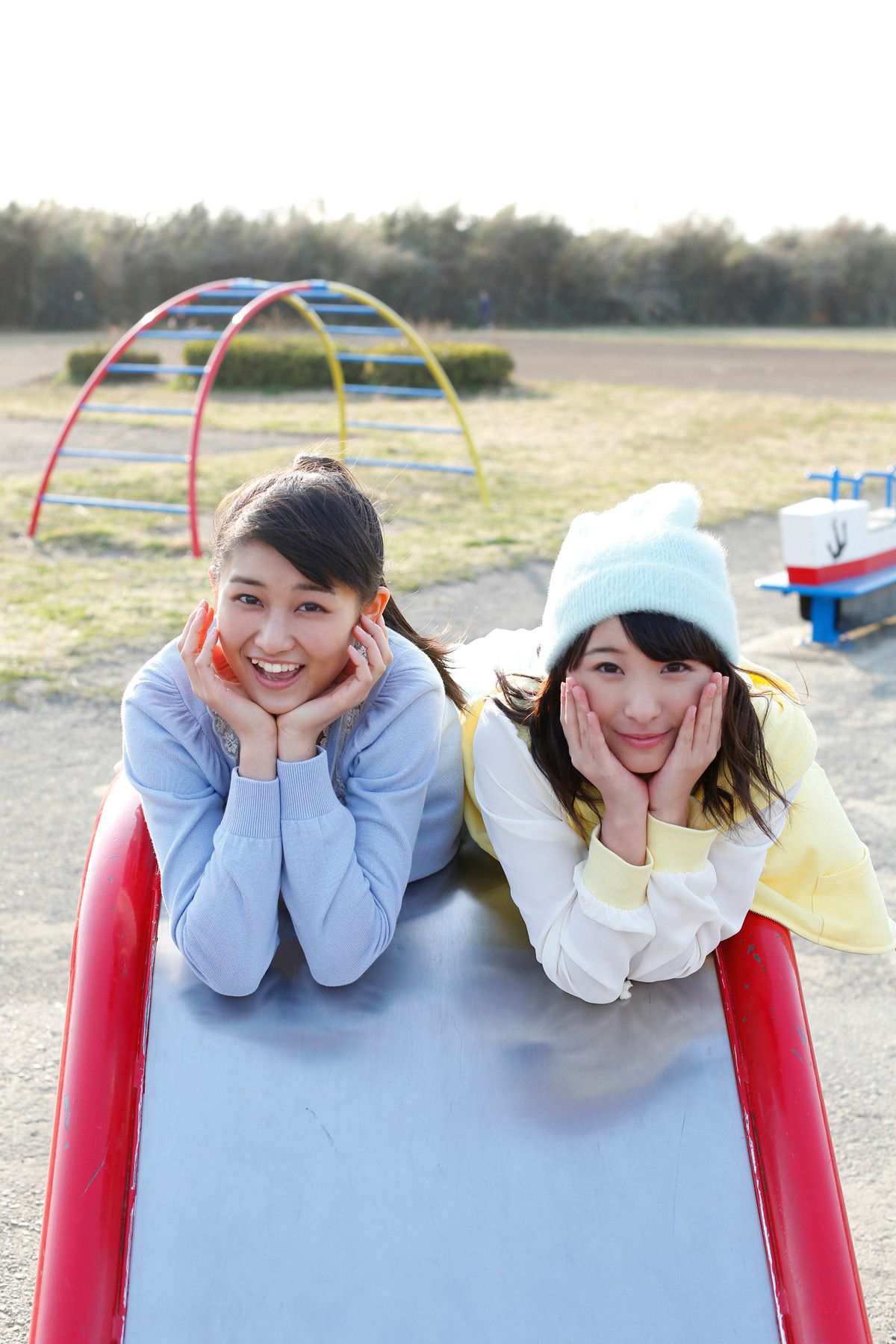 Ayaka Wada 和田彩花 、 Kanon Fukuda 福田花音 [Hello! Project Digital Books] Vol.111 写真集81