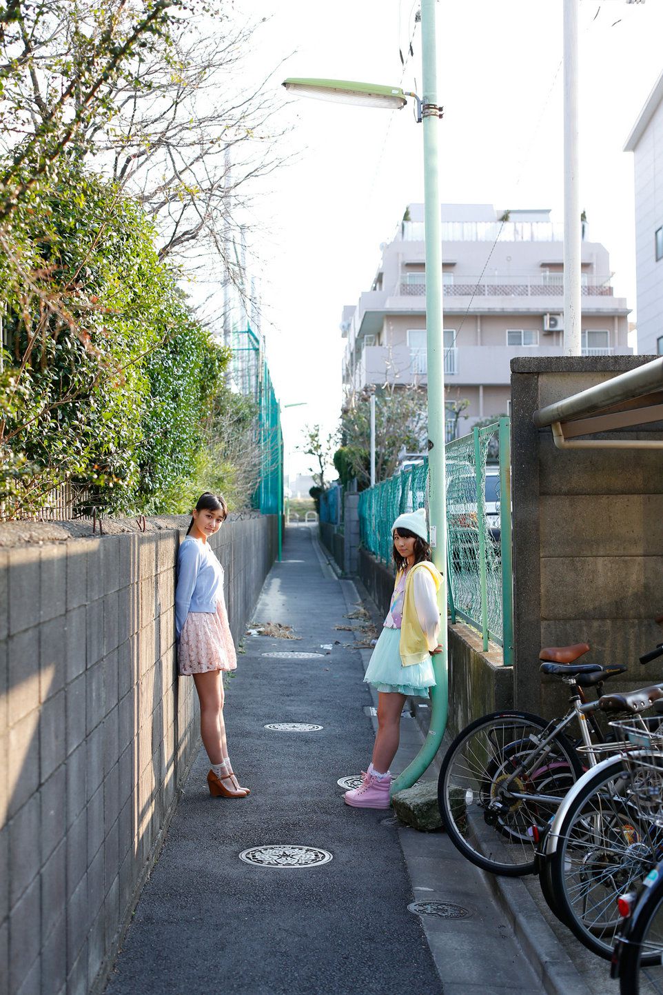 Ayaka Wada 和田彩花 、 Kanon Fukuda 福田花音 [Hello! Project Digital Books] Vol.111 写真集84