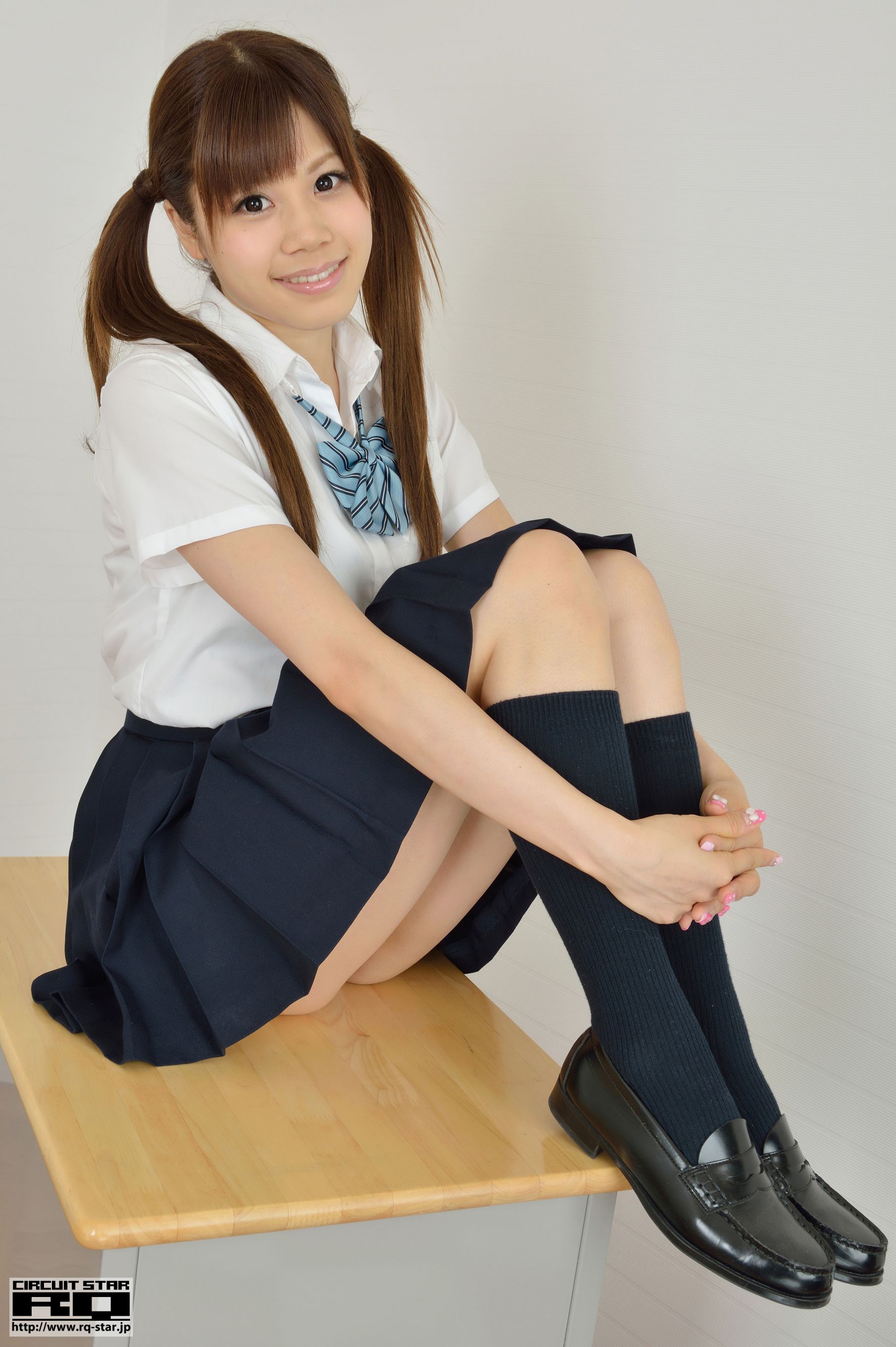 [RQ-STAR] NO.00990 Asuka Nakano 中野明日香/中野あすか School Girl 写真集