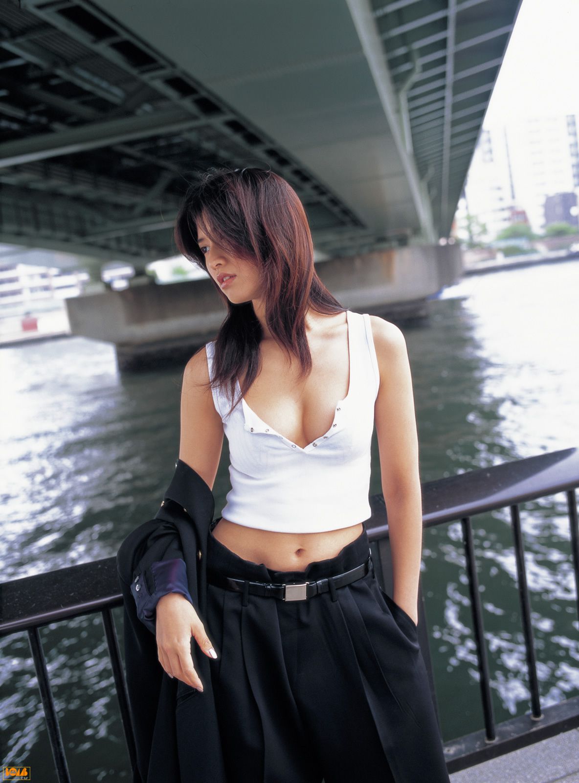 [Bomb.TV] 2005年06月刊 Chisato Morishita 森下千里 写真集69