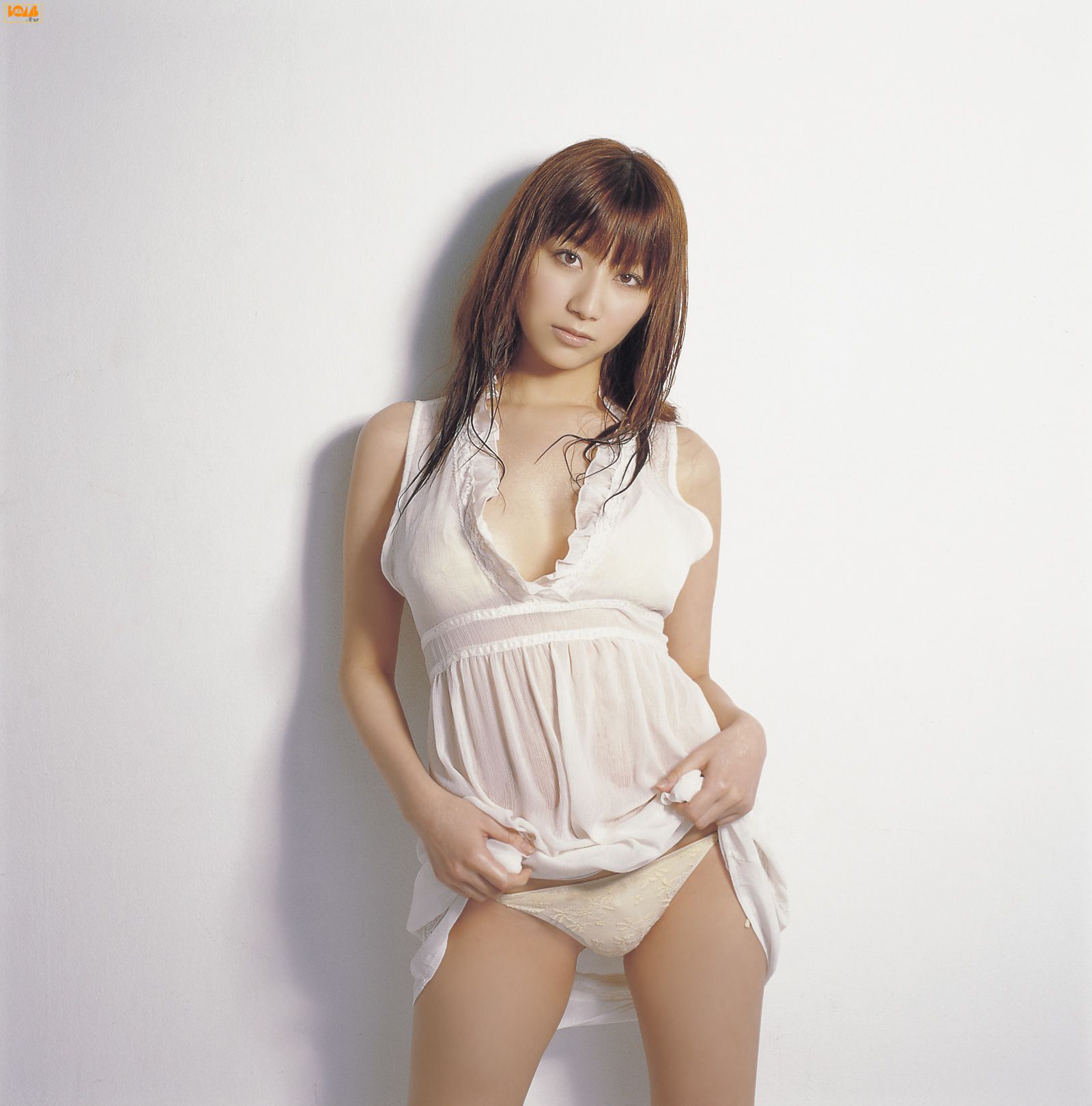 [Bomb.TV] 2007年08月刊 Ai Kawanaka 河中あい/河中麻系 写真集42