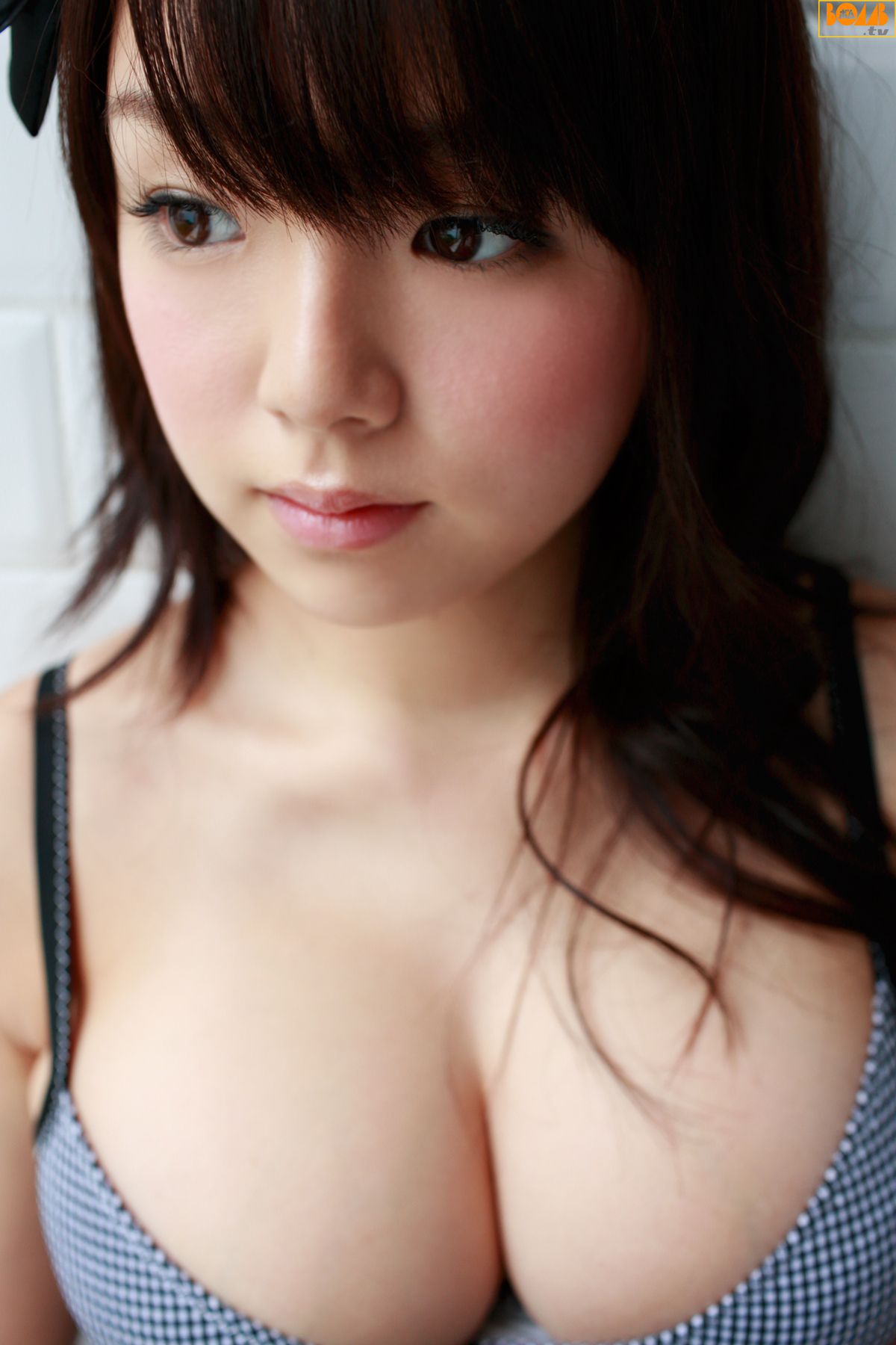 [Bomb.TV] 2010年12月刊 Ai Shinozaki 篠崎愛 写真集29