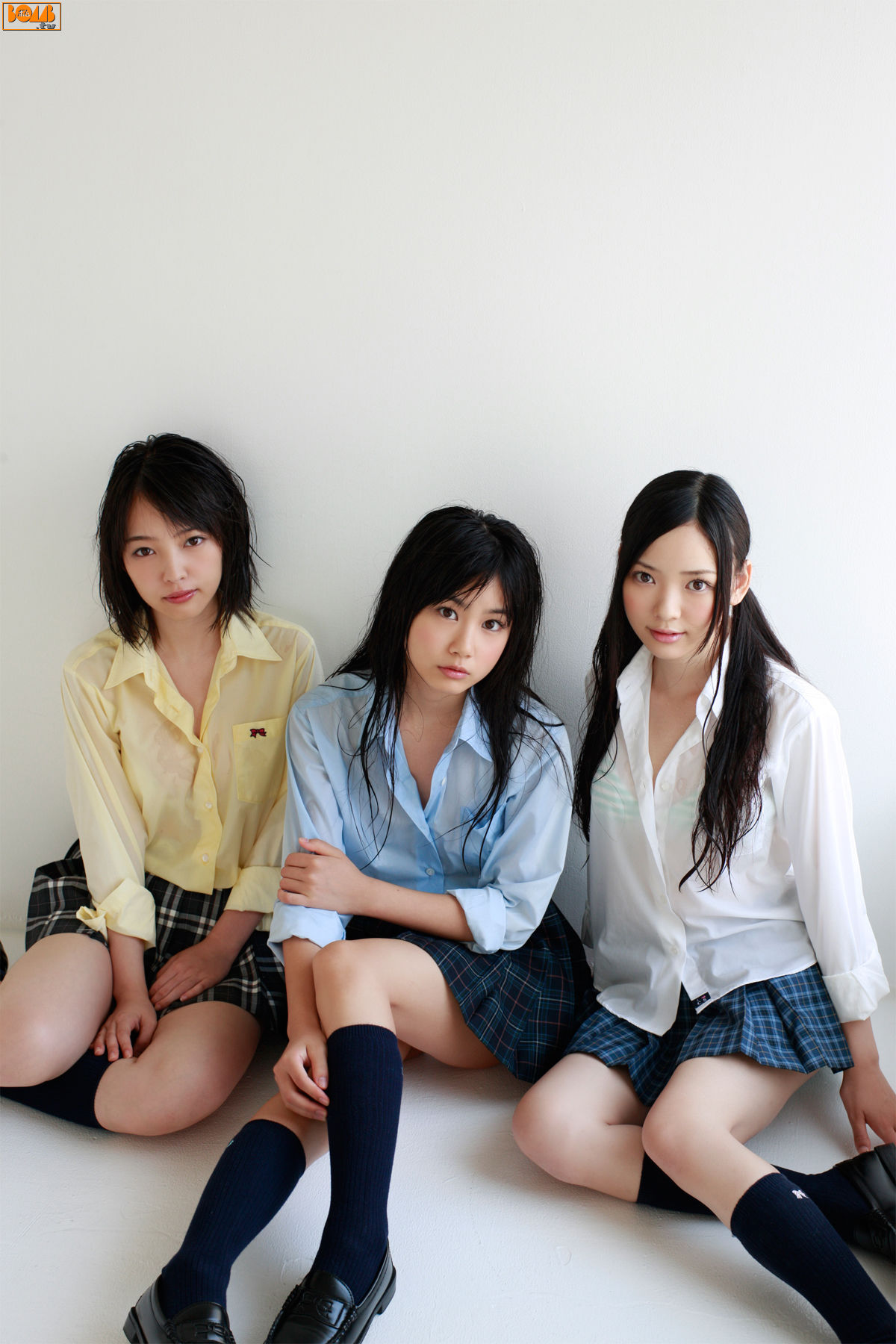 [Bomb.TV] 2011年10月号 広瀬玲奈、伊藤優衣、安藤遥 写真集44