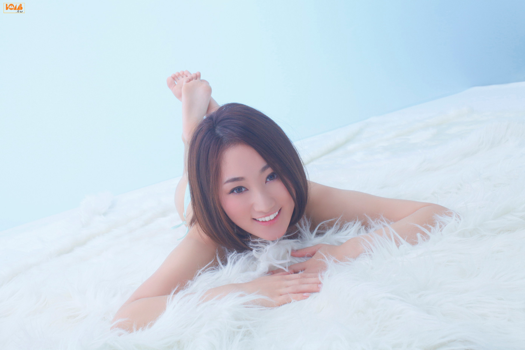 [Bomb.TV] 2012年01月号 吉永実夏 Mika Yoshinaga 写真集25