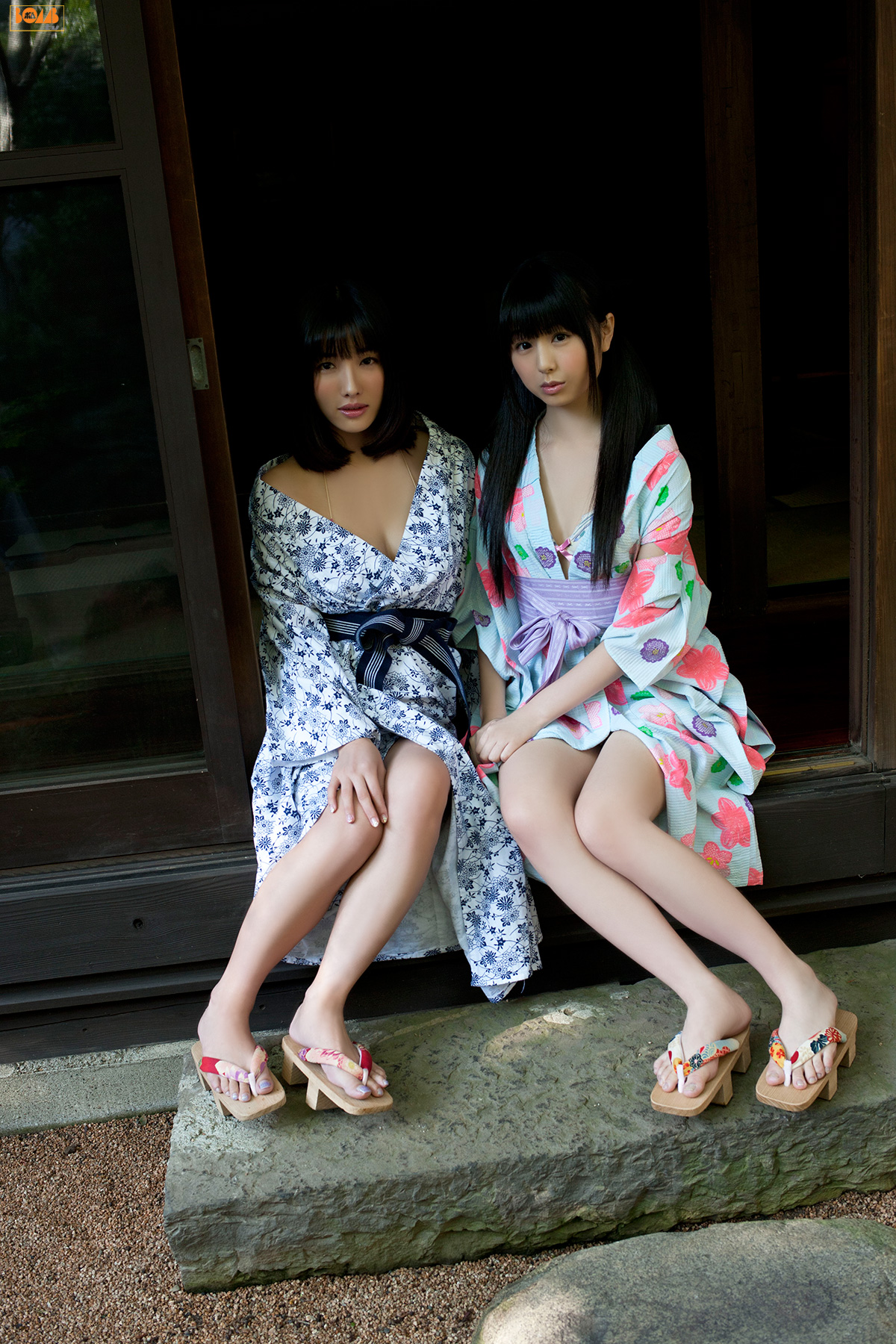 栗田恵美×今野杏南《温泉游》 写真集 [Bomb.TV] 2012年12月号