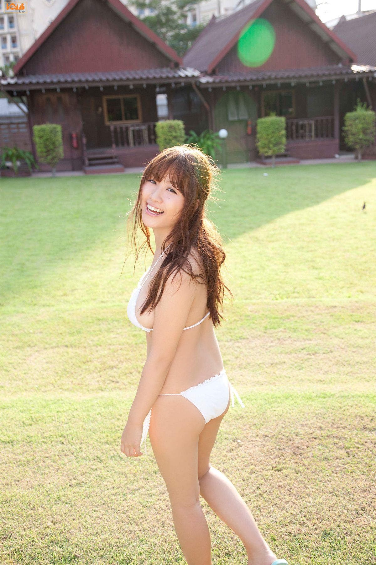 [Bomb.TV] 2013年05月号 西田麻衣 Mai Nishida 写真集