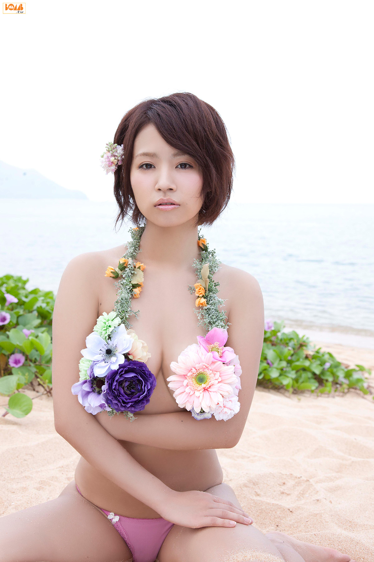 菜乃花 Nanoka 写真集 [Bomb.TV] 2013年12月号 33