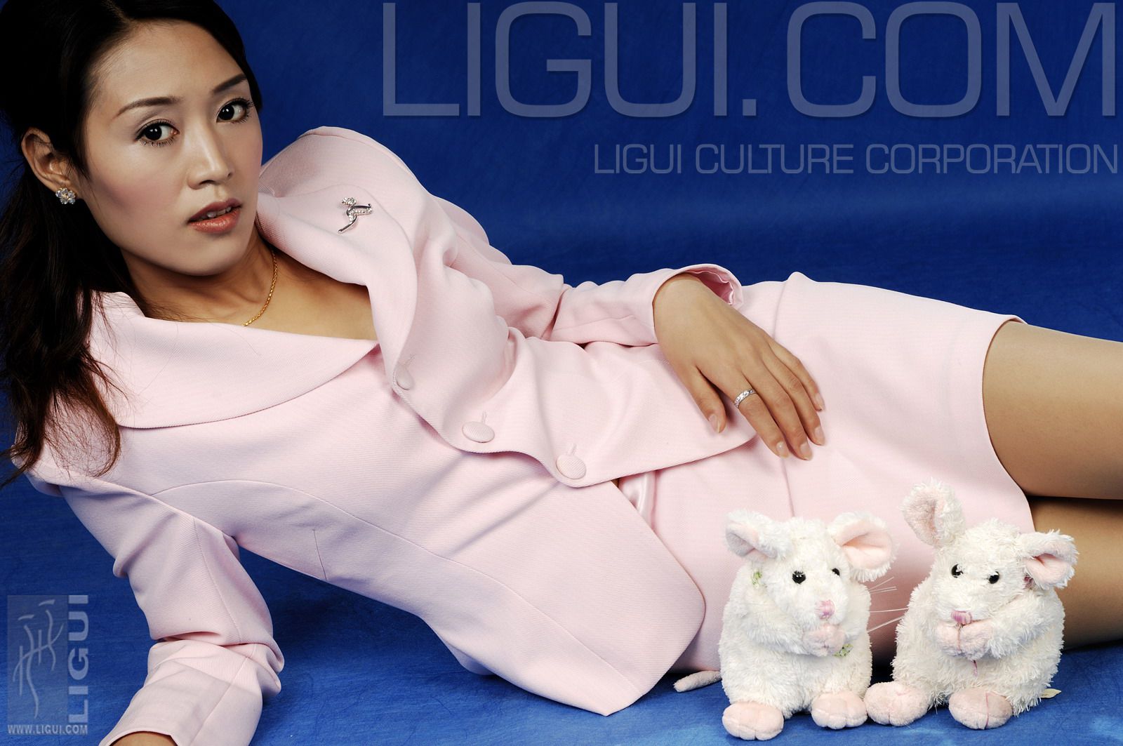 [丽柜LiGui] Model 凱咪《兩隻幸福的小老鼠》丝足写真集图片16