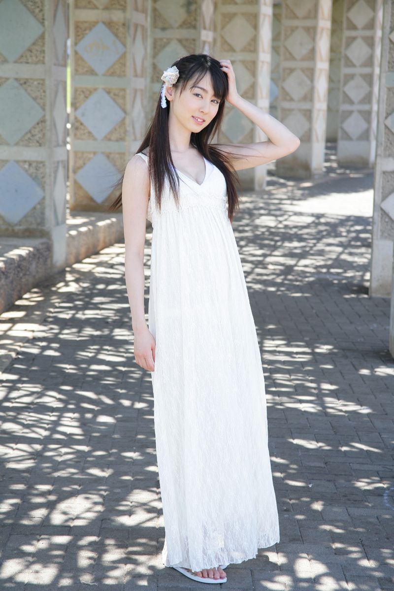 秋山莉奈 《りな☆MOON ～満月のオシリーナ～》写真集 [For-side] 20