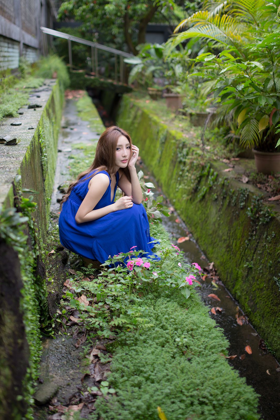 台湾赵芸Syuan《极品蓝色长裙女神》写真集1