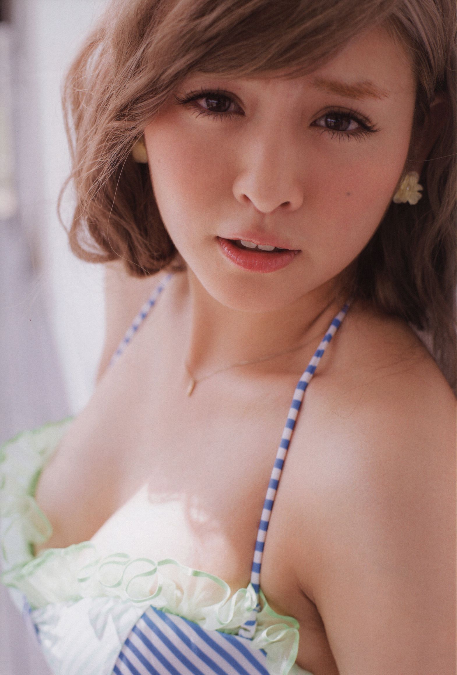 Alo Hello! Berryz 工房 Photobook 2013 [PB写真集]6