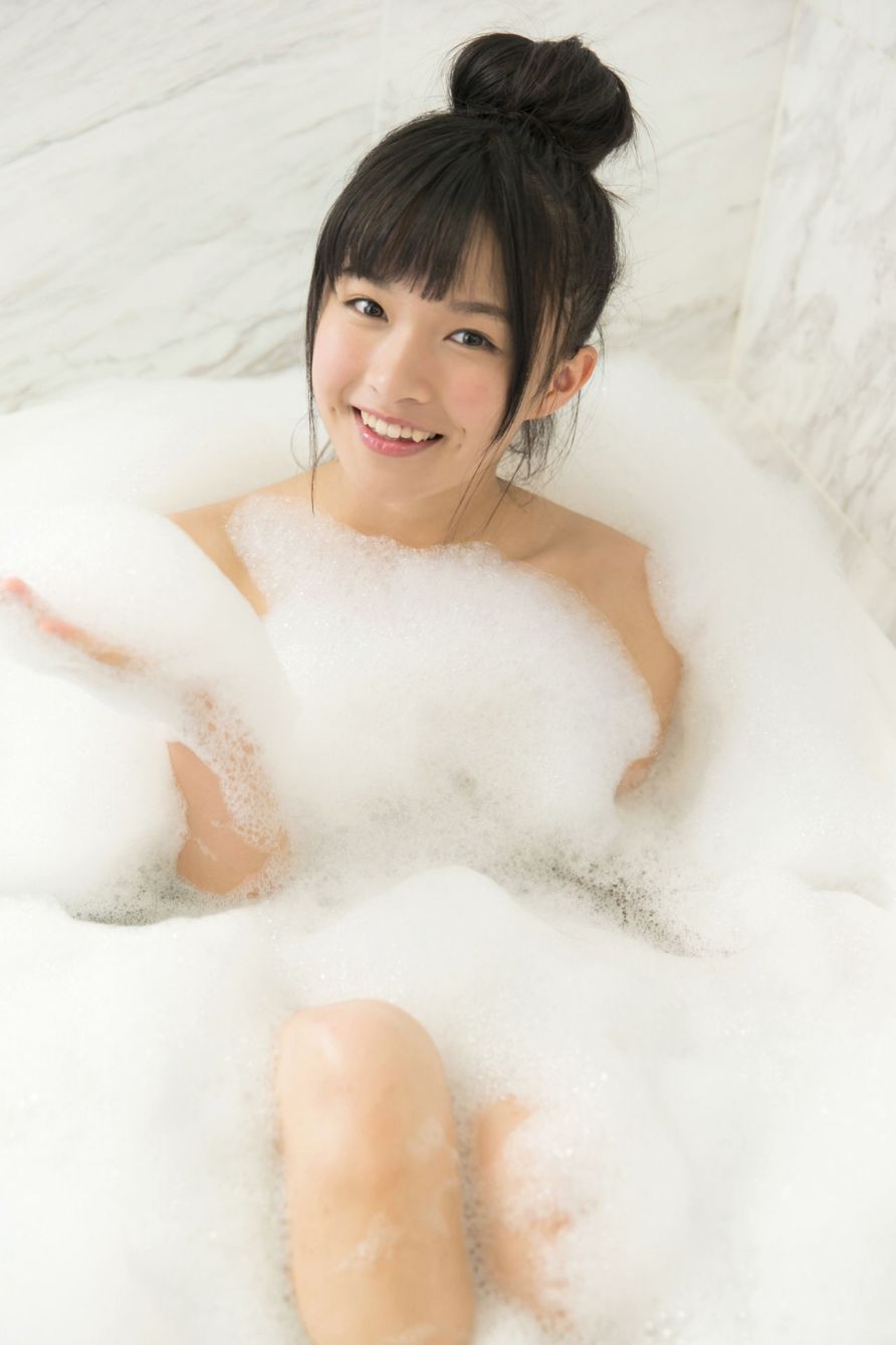 百川晴香《ももはると！ナイショのバカンス 必撮！まるごと☆》 [PB写真集] 79