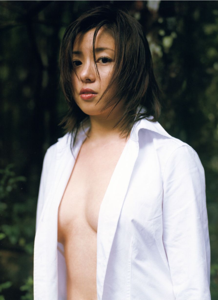 宮本真希《Birth》 [PhotoBook] 写真集34