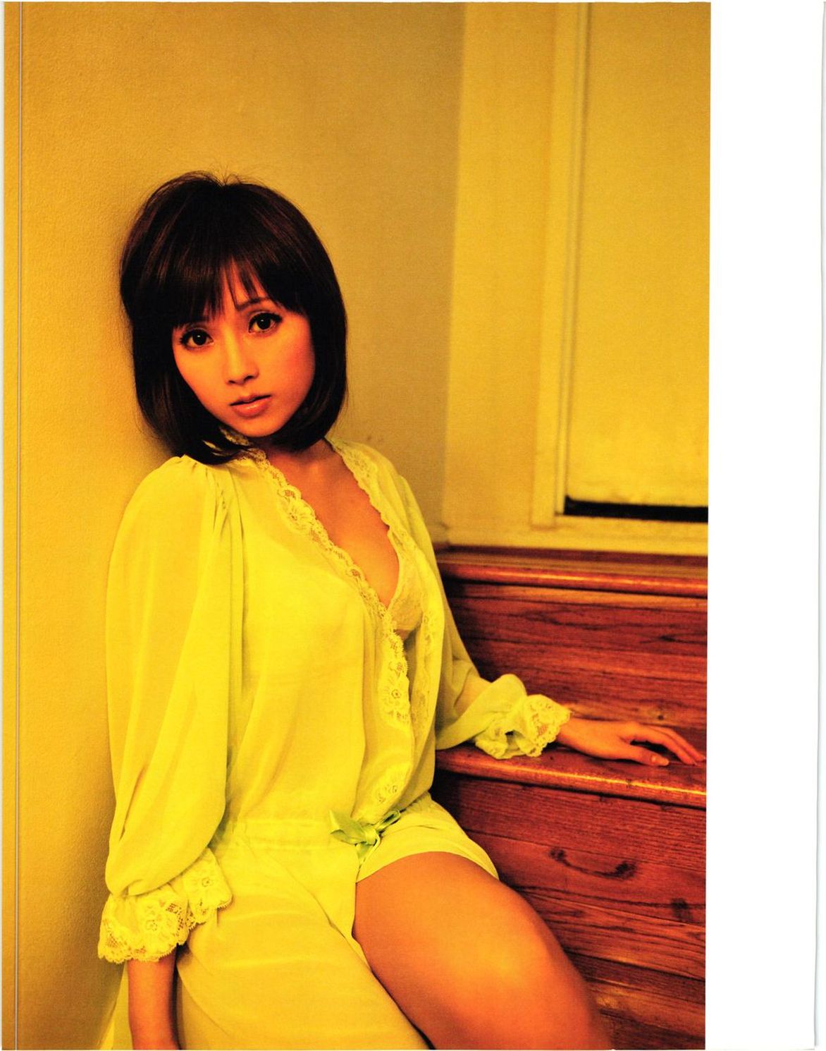 安倍夏美 《Subway》 [PhotoBook] 写真集14