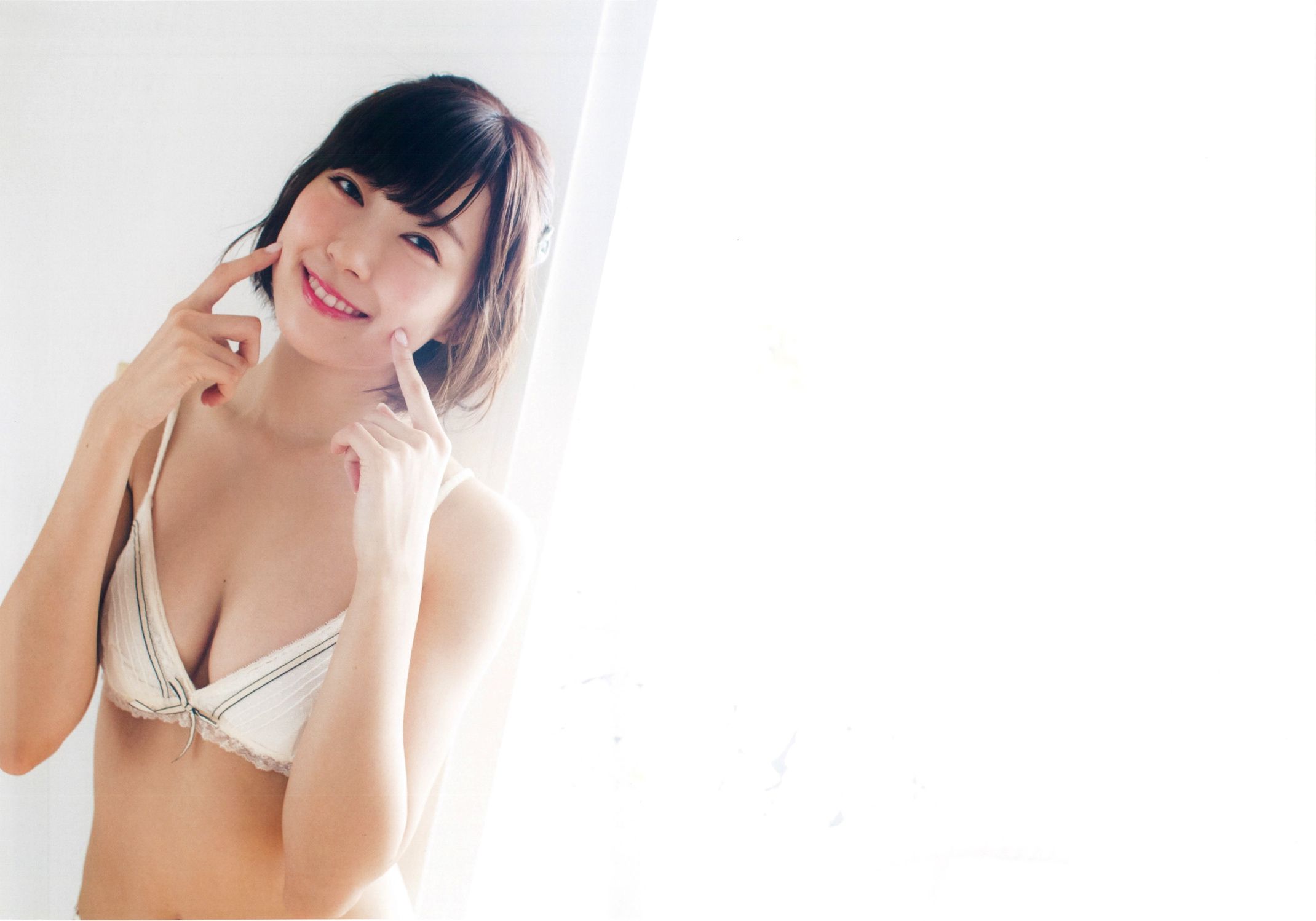 渡辺美優紀《 MW 》 [PhotoBook] 写真集25