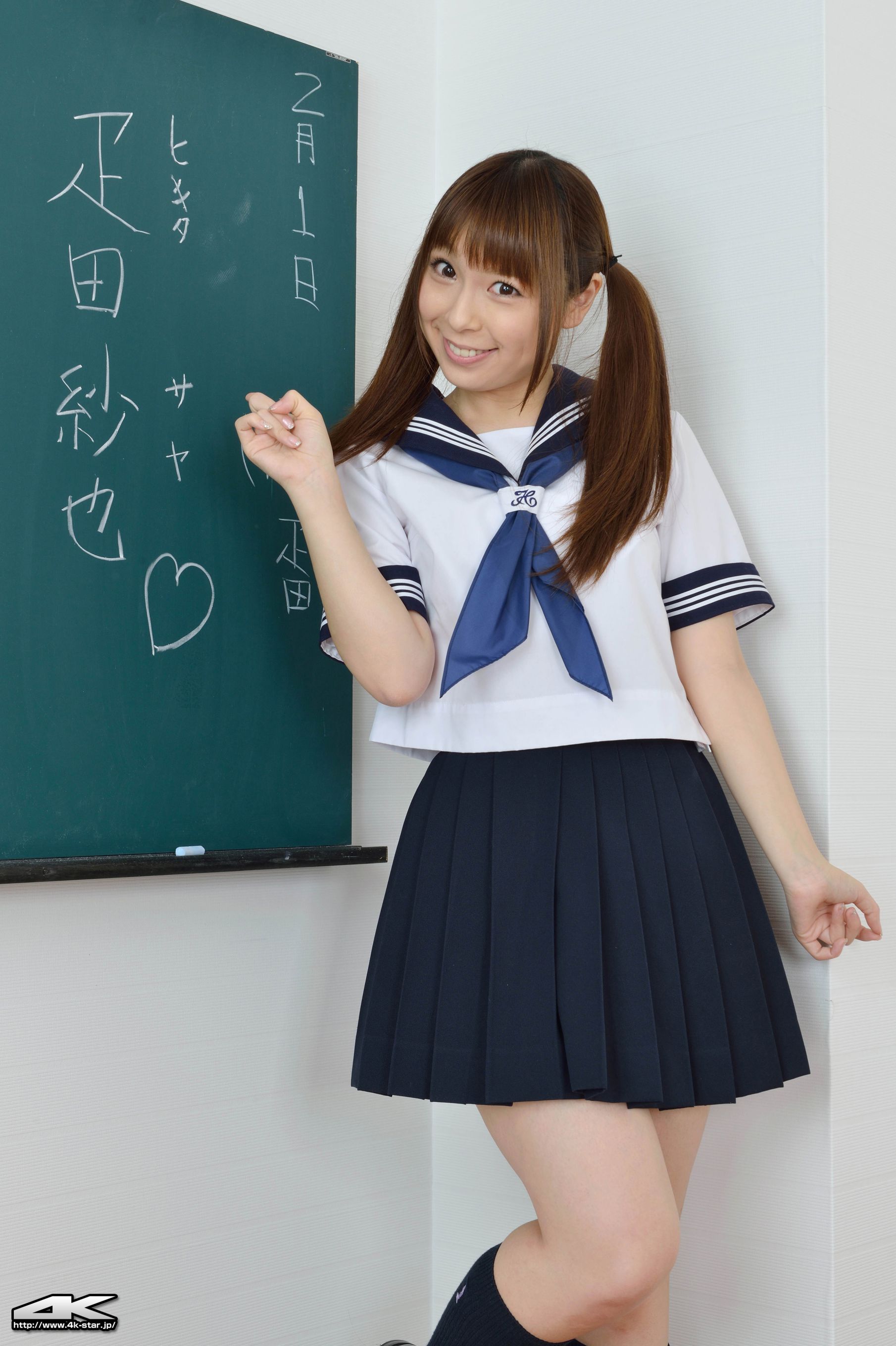 [4K-STAR] NO.00134 疋田紗也 School Girl 教室学生装 写真集3