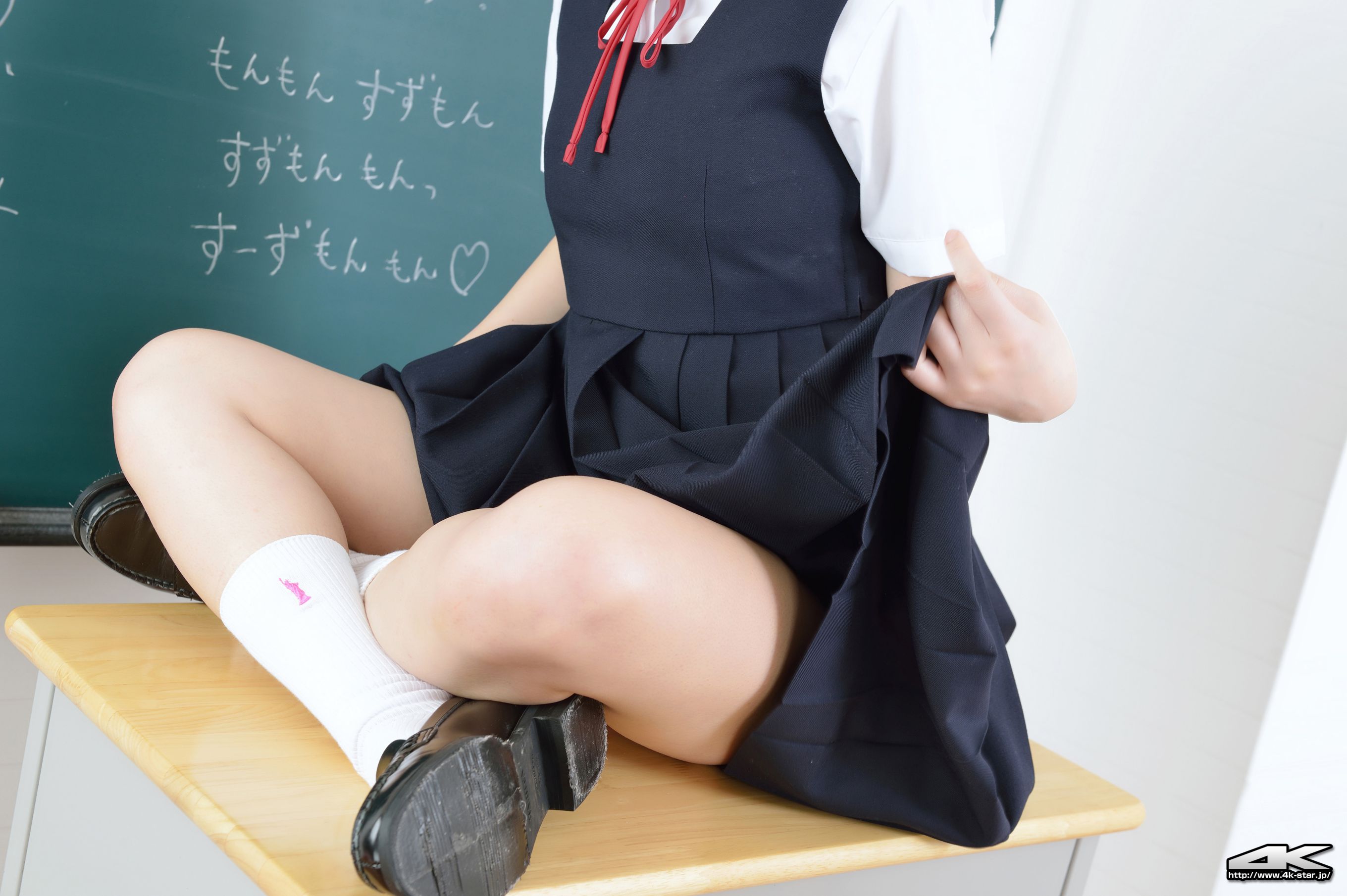 [4K-STAR] NO.00268 涼本めぐみ/凉本惠 SchoolGirl JK制服 写真集25