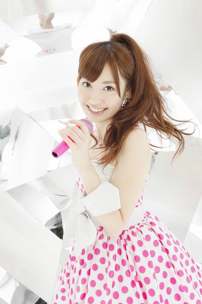 AKB48《WORLD GIRLS》 [VYJ] 写真集5