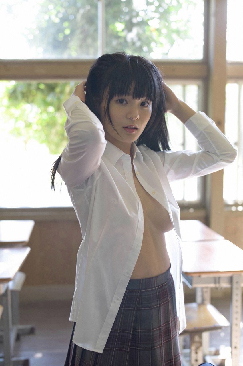 星名美津紀《美少女の制服の中》 [WPB-net] No.151 写真集5