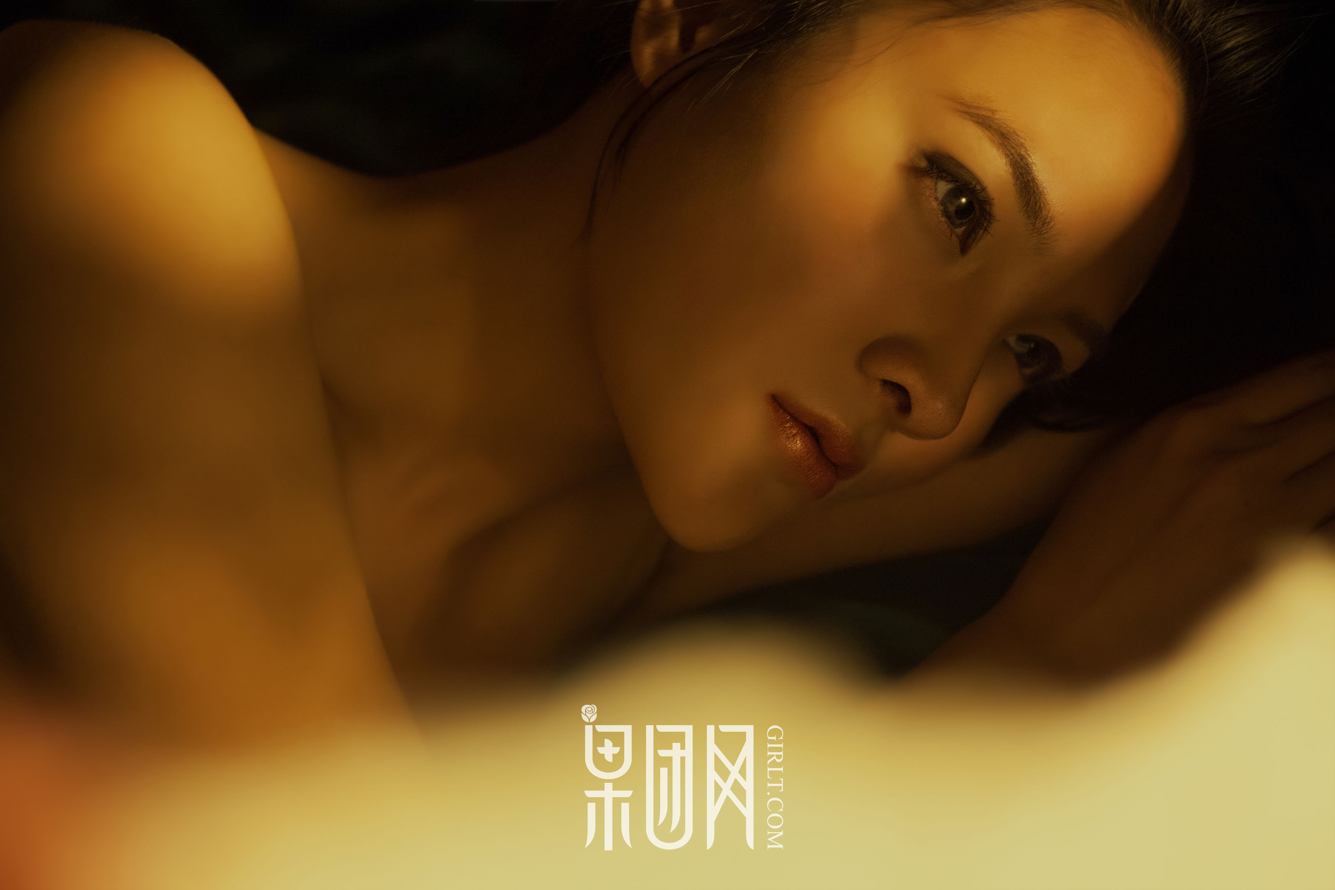 美女画家《全裸上阵人体艺术》 [果团网Girlt] No.033 写真集