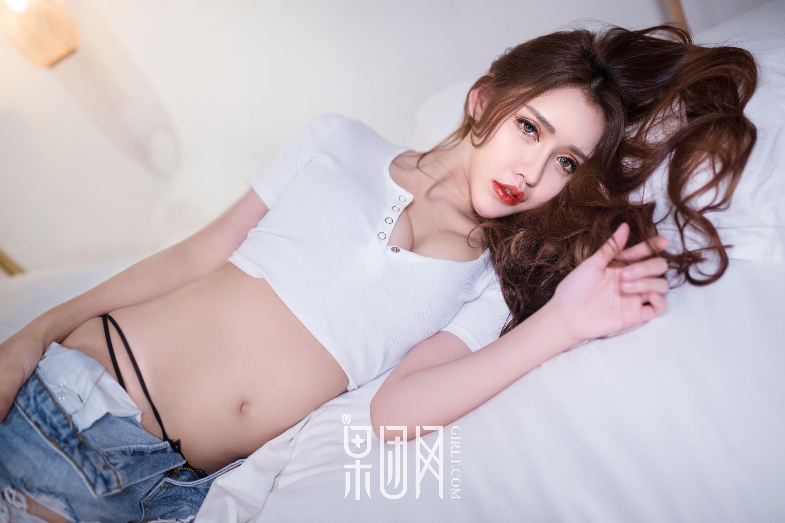 lunana_lee/乳神娜娜《大秀34D酥胸》 [果团网Girlt] No.055 写真集