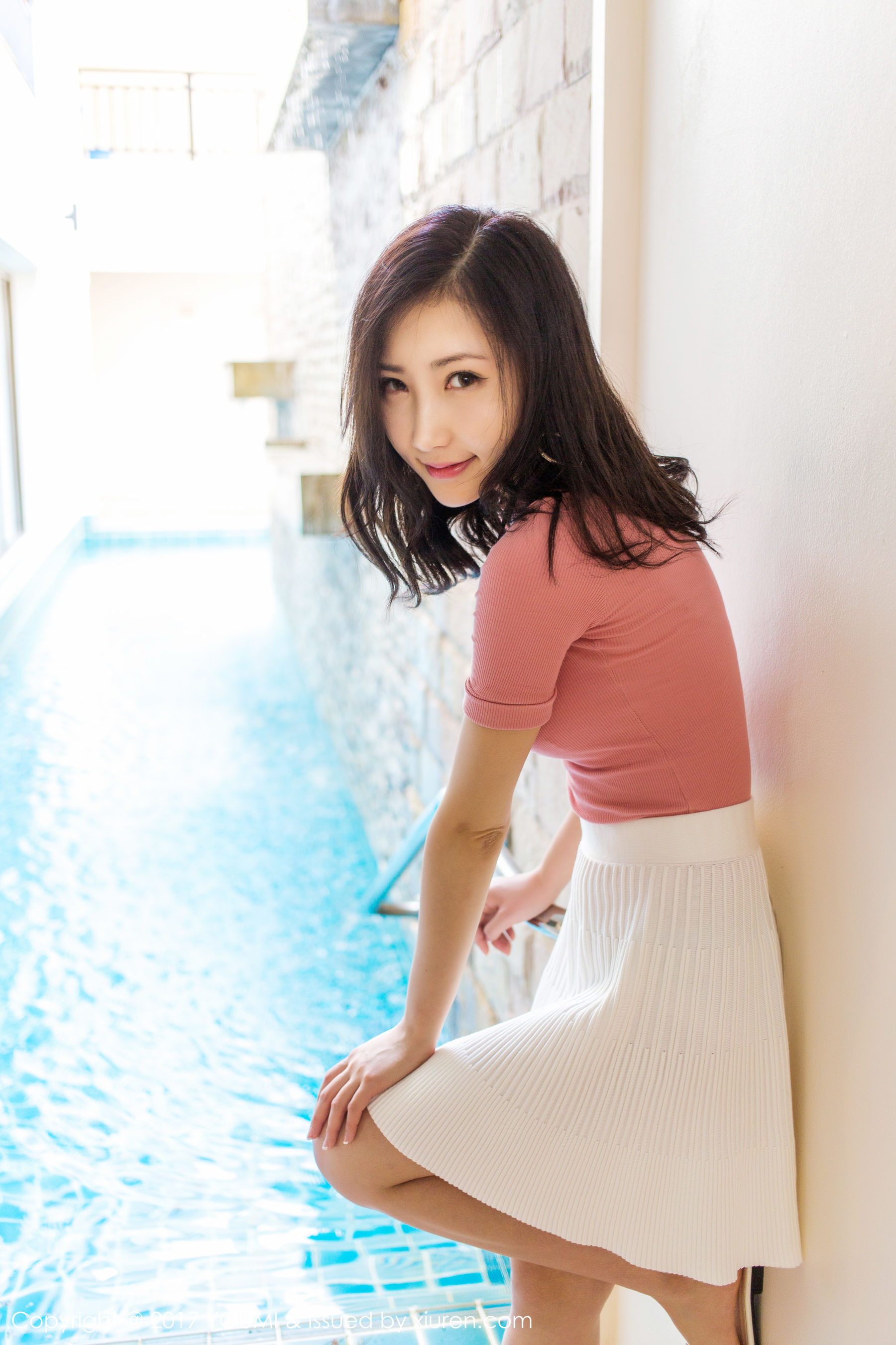 Yumi-尤美《陪女神去尤美看海》 [尤蜜荟YouMi] Vol.023 写真集5