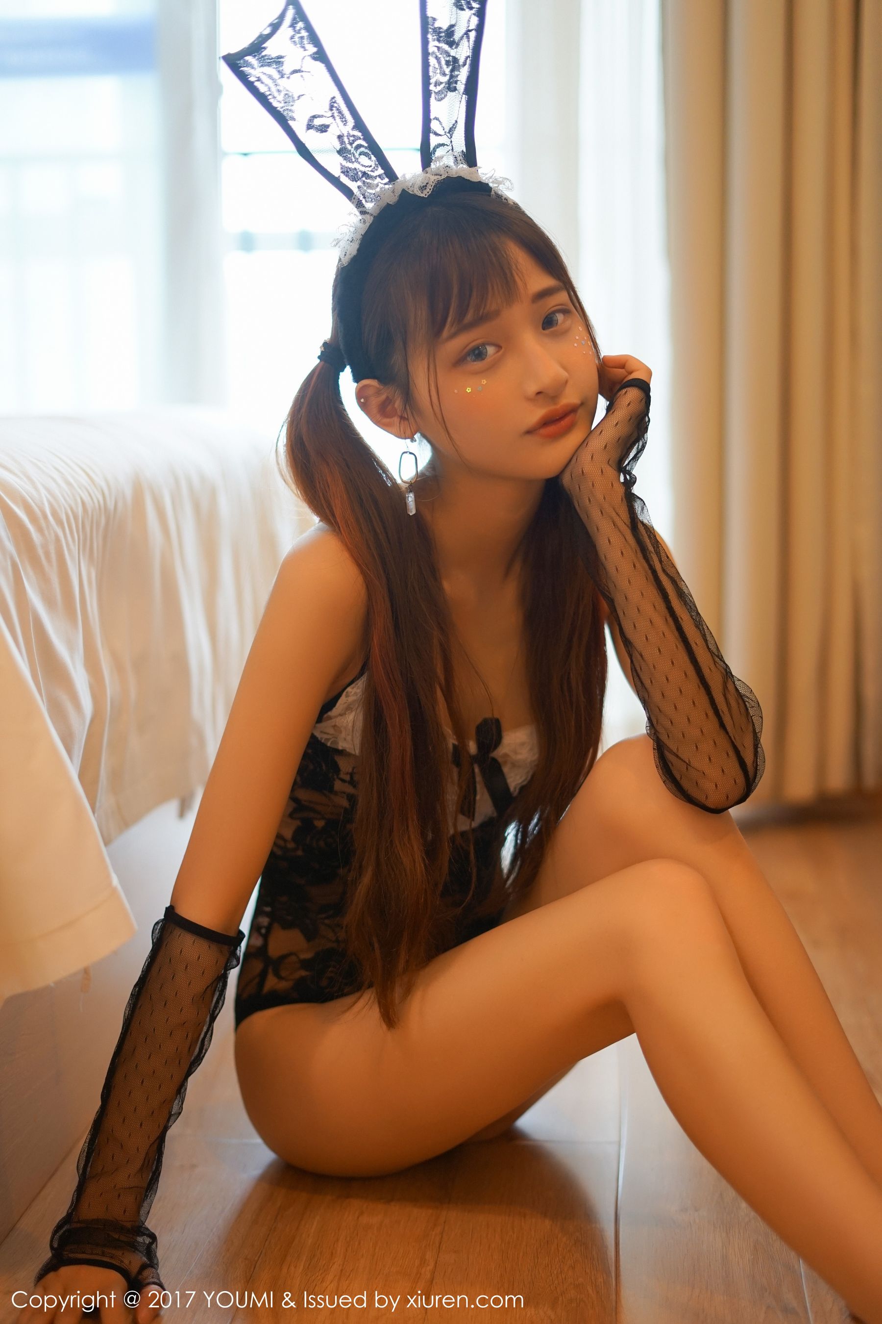 little贝壳《比基尼、女仆装、兔女郎》 [尤蜜荟YouMi] VOL.051 写真集32