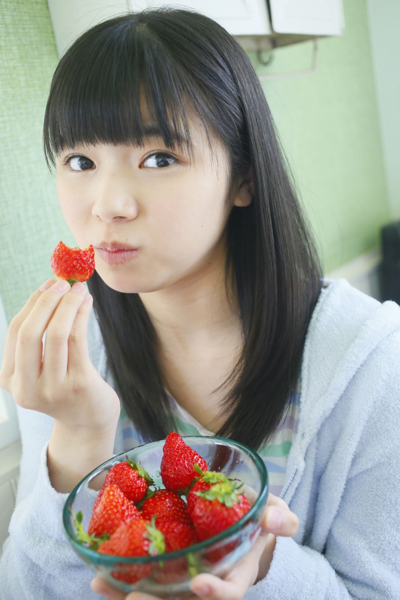 Ayano Hamaura 浜浦彩乃 [Hello! Digital Books] Vol.156 写真集