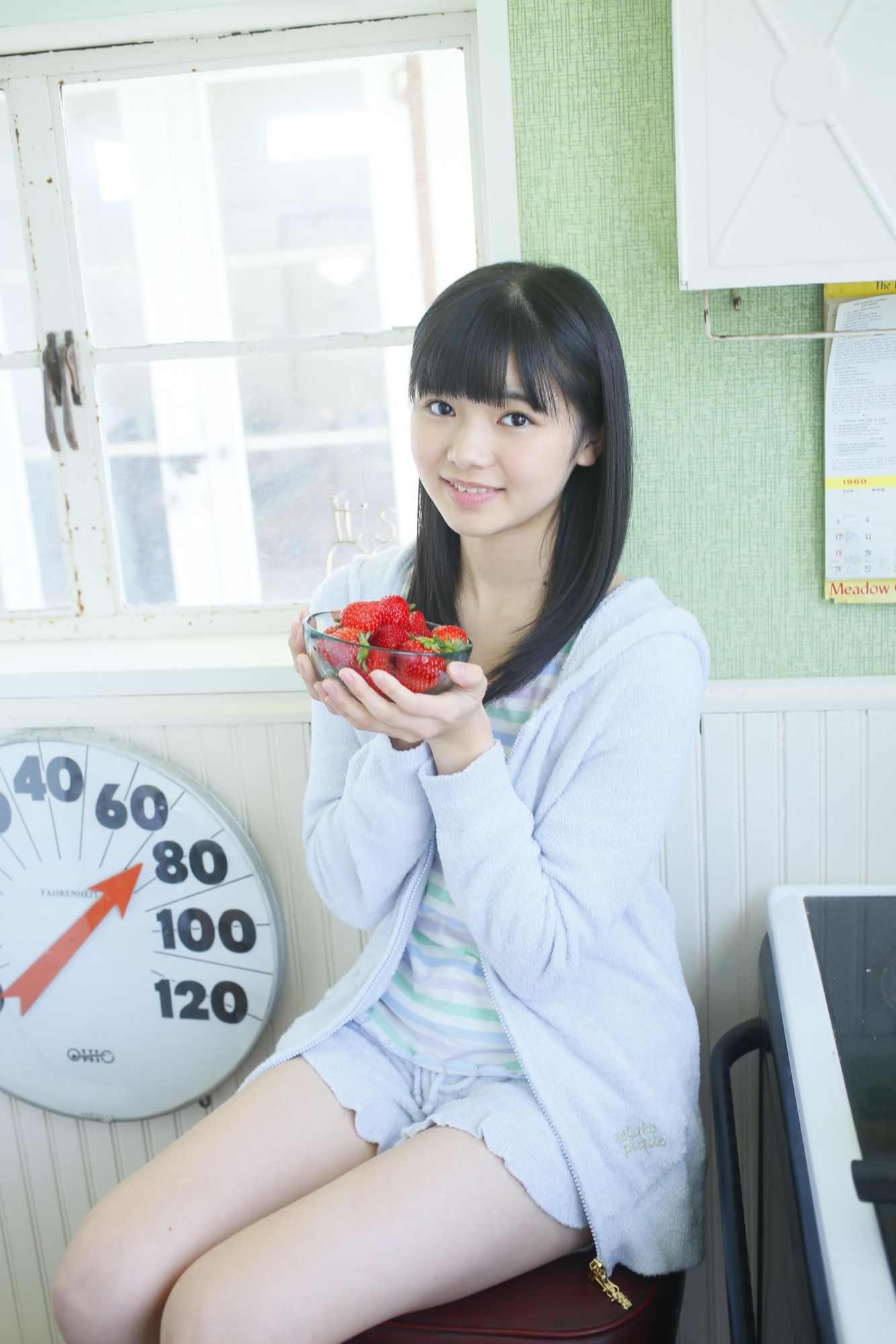 Ayano Hamaura 浜浦彩乃 [Hello! Digital Books] Vol.156 写真集