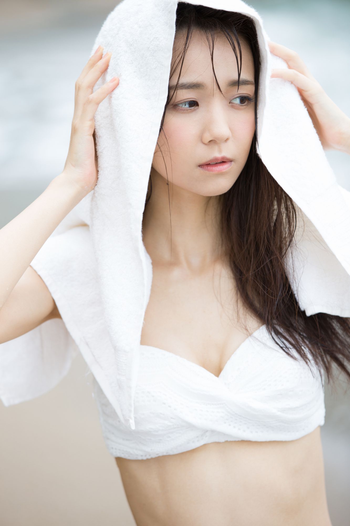 [Hello! Digital Books] Vol.159 宮崎由加 Yuka Miyazaki 写真集