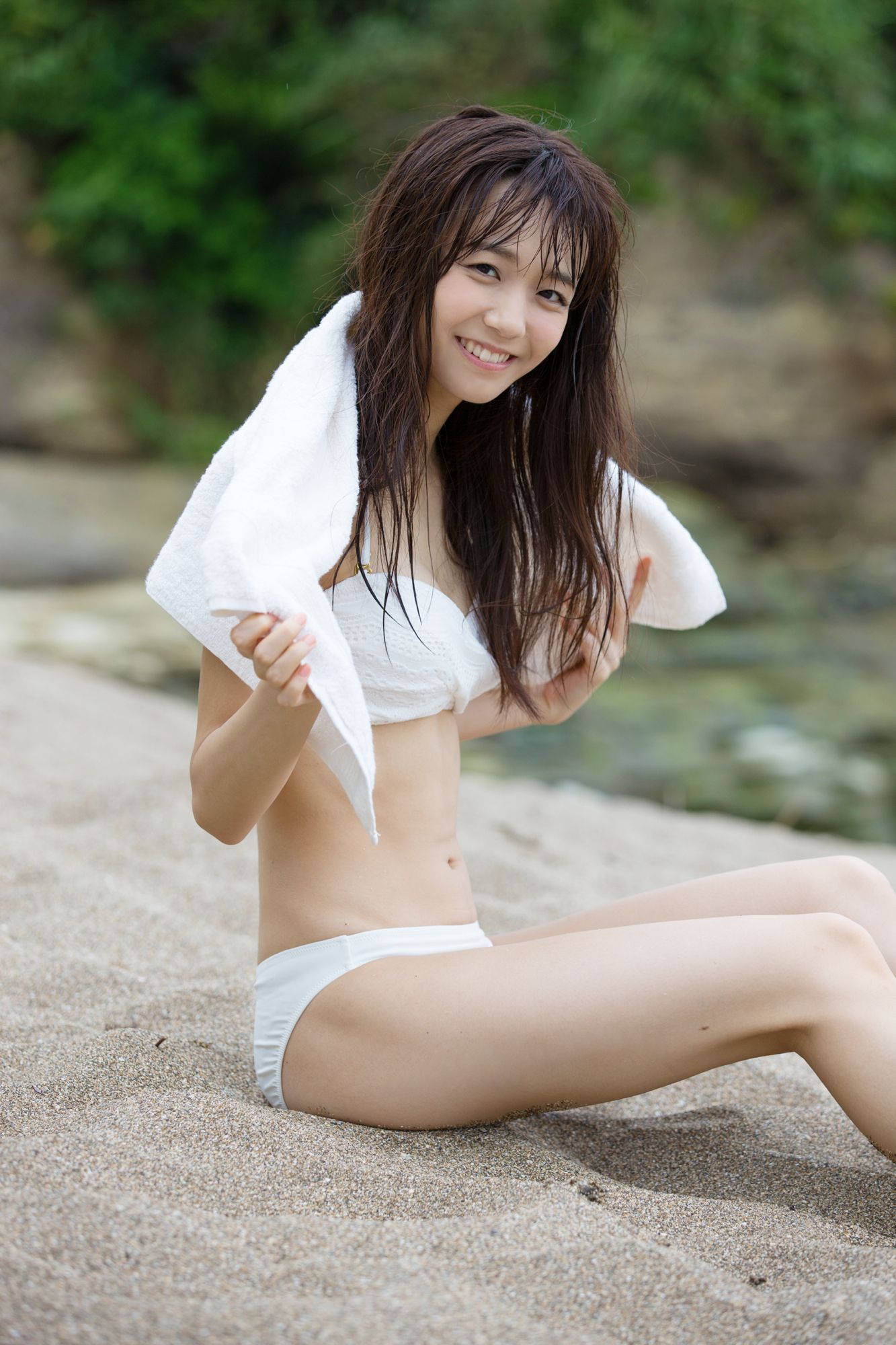 [Hello! Digital Books] Vol.159 宮崎由加 Yuka Miyazaki 写真集