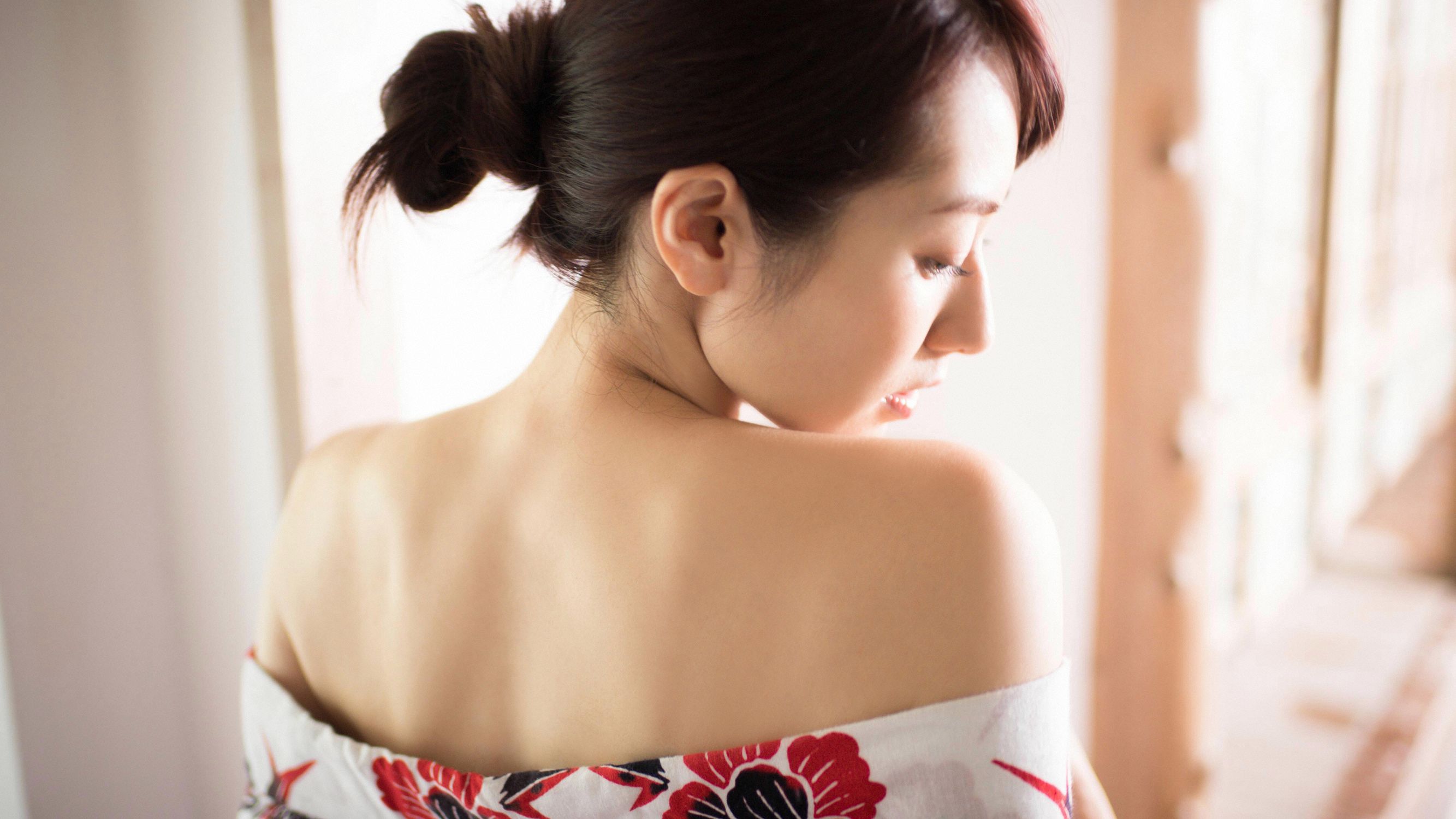 谷桃子 Momoko Tani [YS Web] Vol.762 写真集