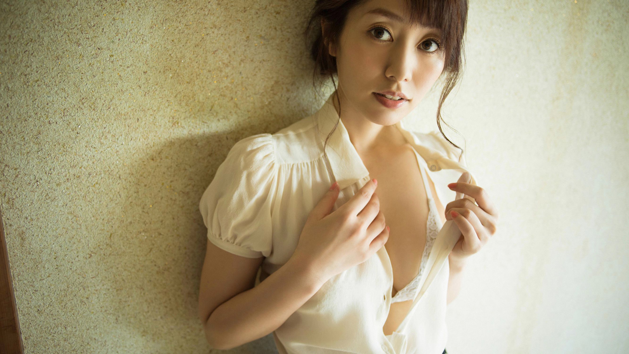 谷桃子 Momoko Tani [YS Web] Vol.762 写真集