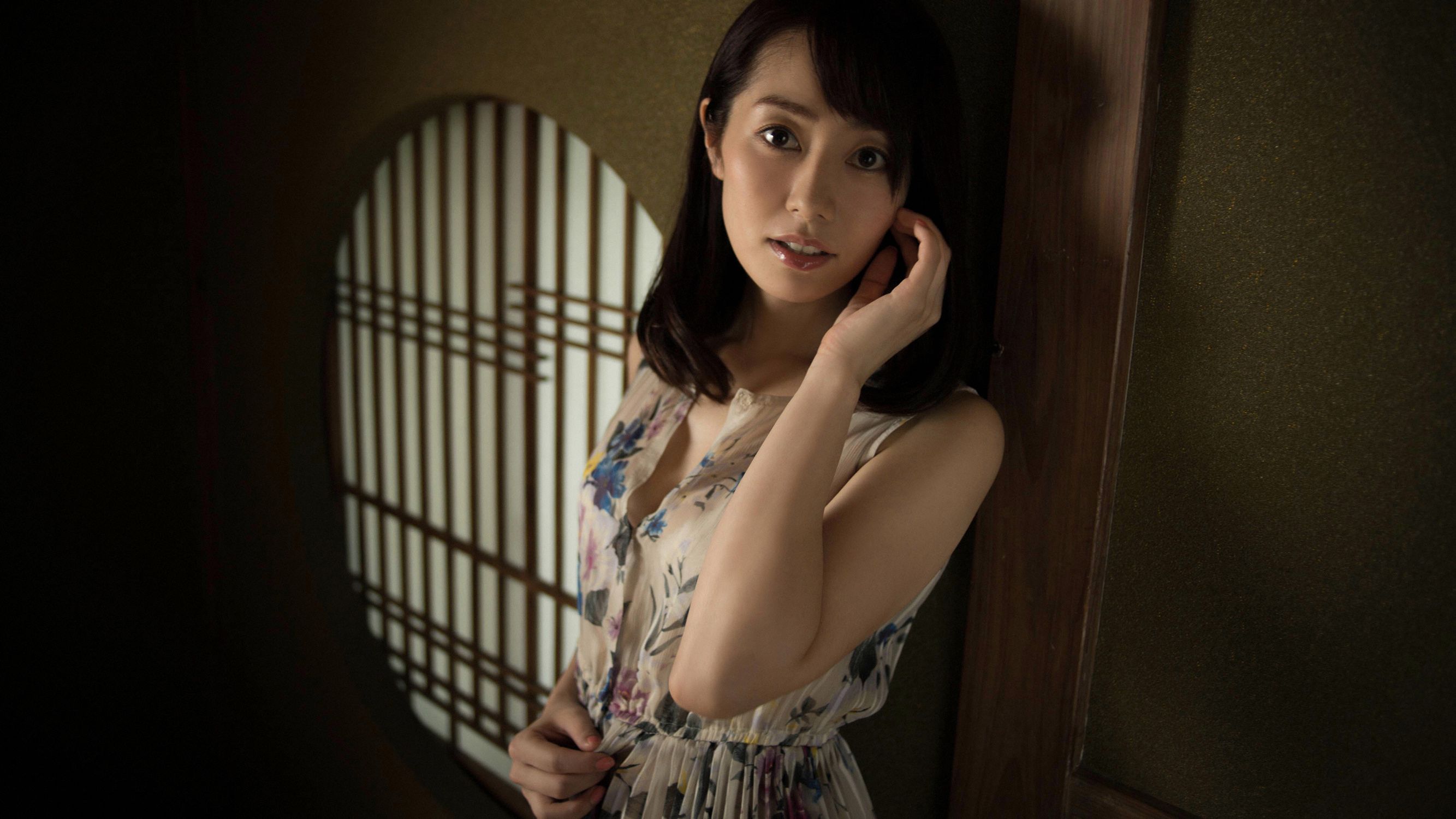 谷桃子 Momoko Tani [YS Web] Vol.762 写真集