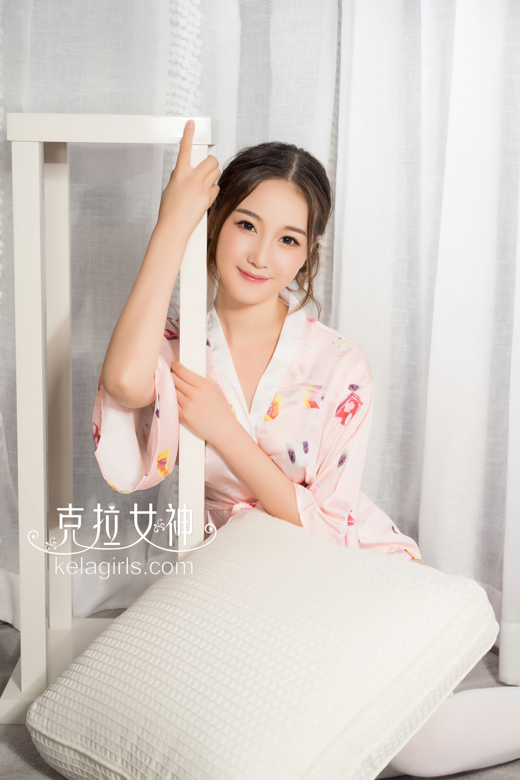 杨暖《面若桃花》[克拉女神Kelagirls] 写真集