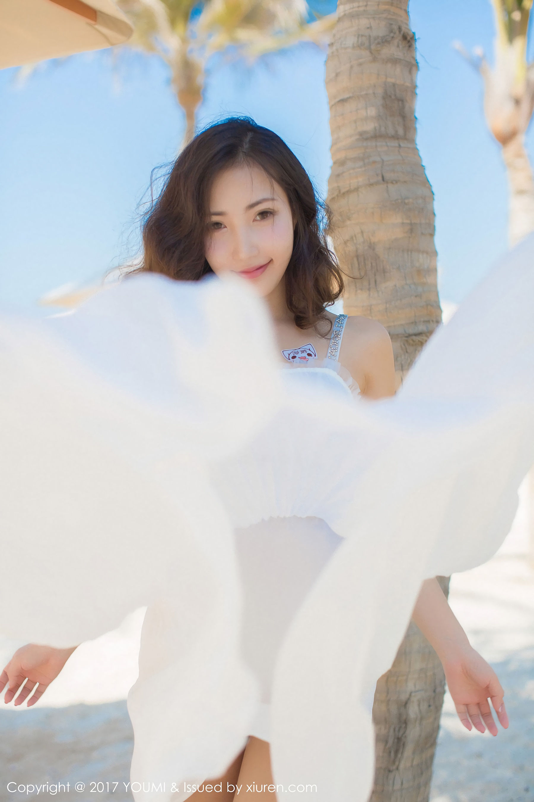 Yumi-尤美《迪拜旅拍 沙滩女神》 [尤蜜荟YouMi] Vol.078 写真集