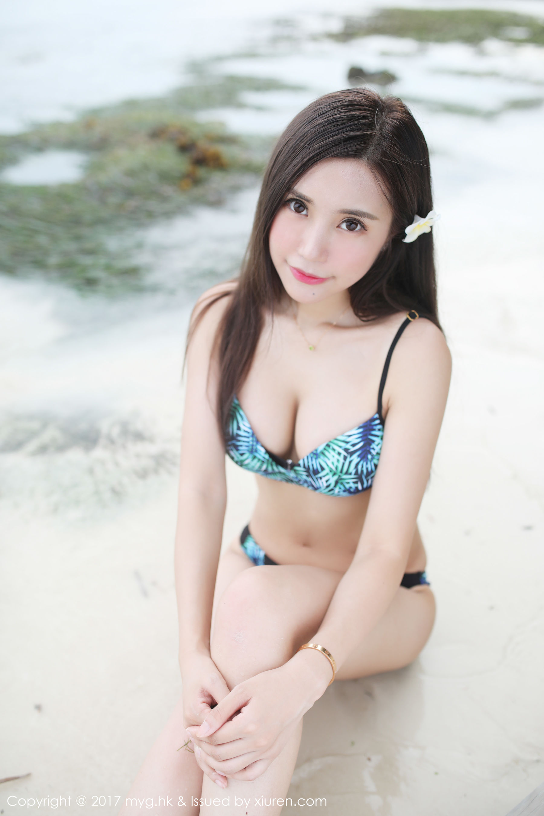 绮里ula《多套服装的合集》 [美媛馆MyGirl] Vol.266 写真集